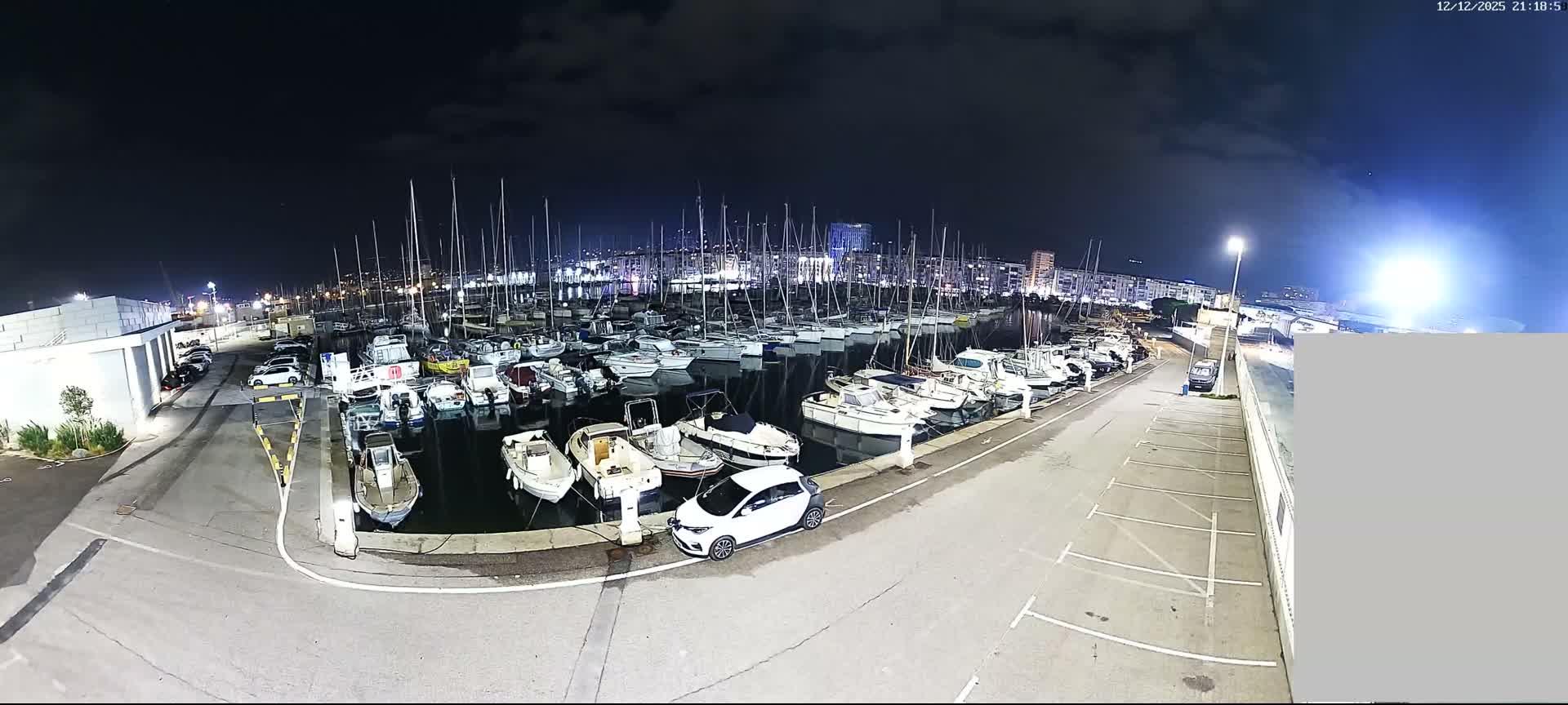Toulon City & Port Vieille Darse Live Cam - Toulon, Var, Provence-Alpes-Côte d’Azur, France
