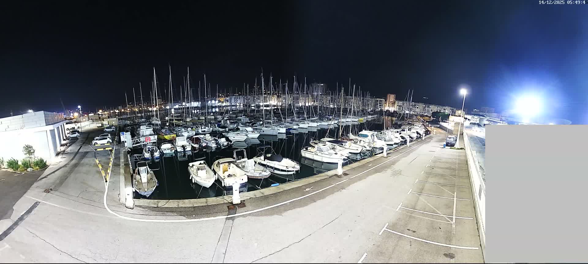 Toulon City & Port Vieille Darse Live Cam - Toulon, Var, Provence-Alpes-Côte d’Azur, France