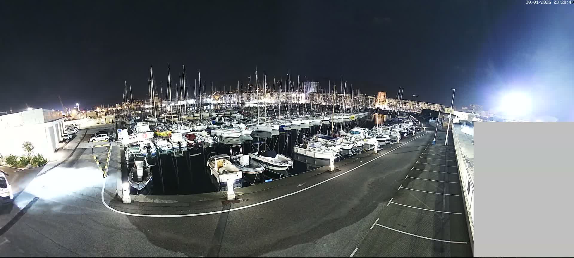 Toulon City & Port Vieille Darse Live Cam - Toulon, Var, Provence-Alpes-Côte d’Azur, France