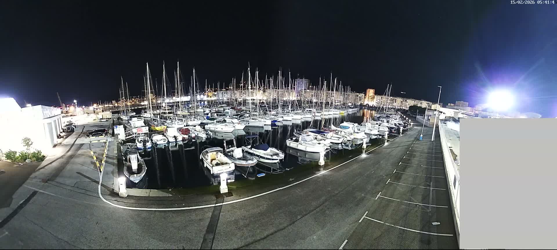 Toulon City & Port Vieille Darse Live Cam - Toulon, Var, Provence-Alpes-Côte d’Azur, France