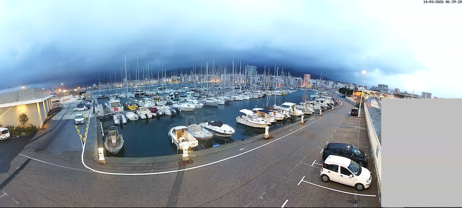Toulon City & Port Vieille Darse Live Cam - Toulon, Var, Provence-Alpes-Côte d’Azur, France