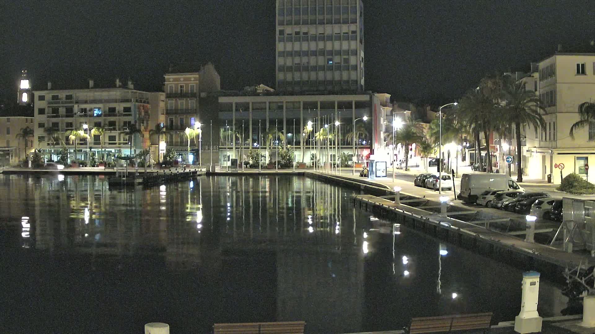 La Seyne-Sur-Mer & Toulon City View from La Seyne- Sur-Mer Port Live Cam - Toulon, Var, Provence-Alpes-Côte d’Azur, France