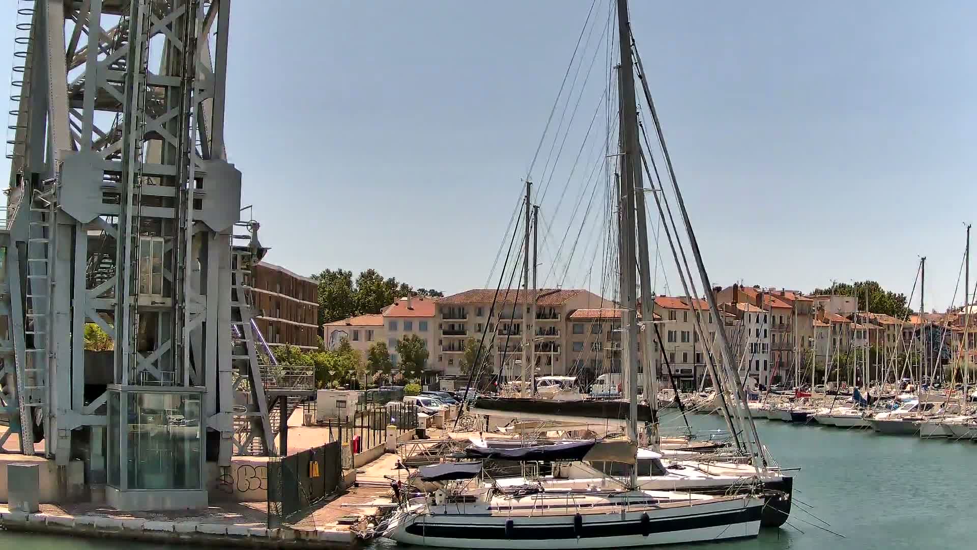 La Seyne-Sur-Mer & Toulon City View from La Seyne- Sur-Mer Port Live Cam - Toulon, Var, Provence-Alpes-Côte d’Azur, France