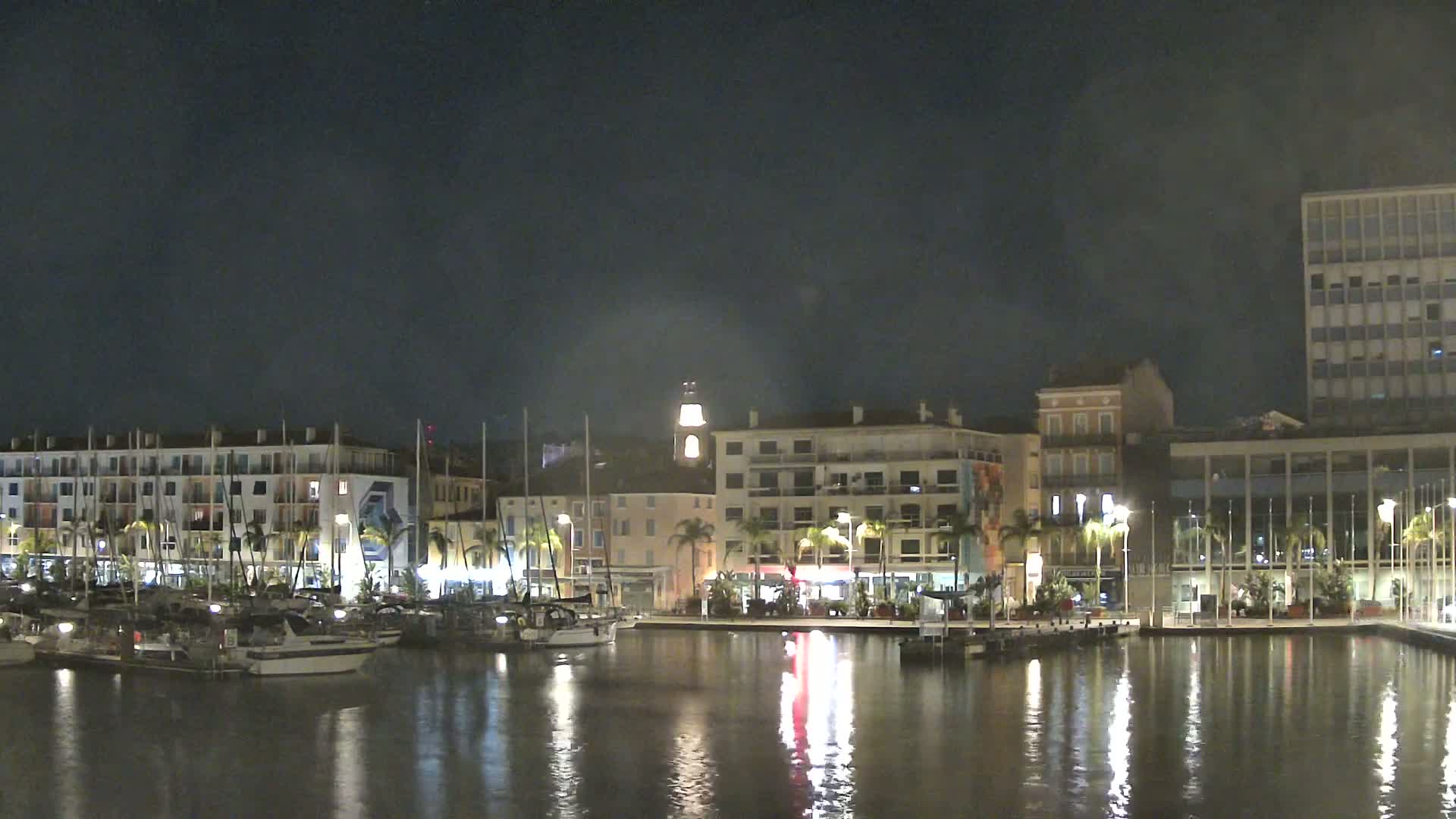 La Seyne-Sur-Mer & Toulon City View from La Seyne- Sur-Mer Port Live Cam - Toulon, Var, Provence-Alpes-Côte d’Azur, France