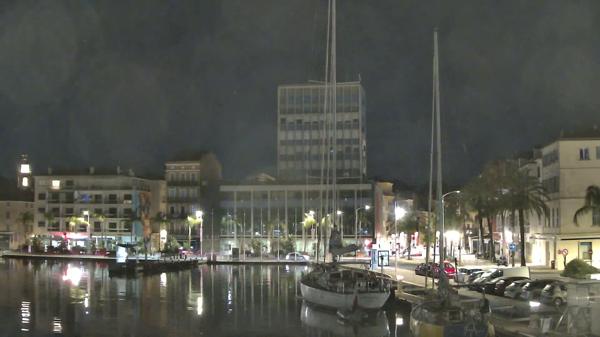 La Seyne-Sur-Mer & Toulon City View from La Seyne- Sur-Mer Port Live Cam - Toulon, Var, Provence-Alpes-Côte d’Azur, France