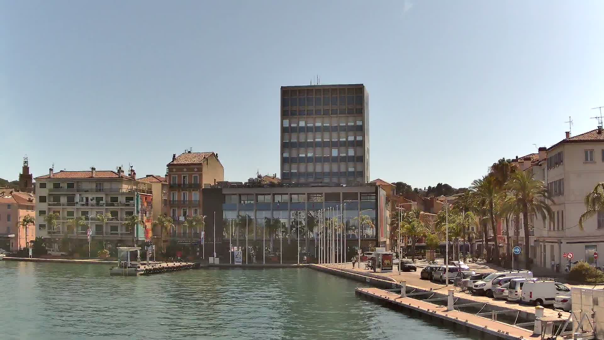 La Seyne-Sur-Mer & Toulon City View from La Seyne- Sur-Mer Port Live Cam - Toulon, Var, Provence-Alpes-Côte d’Azur, France