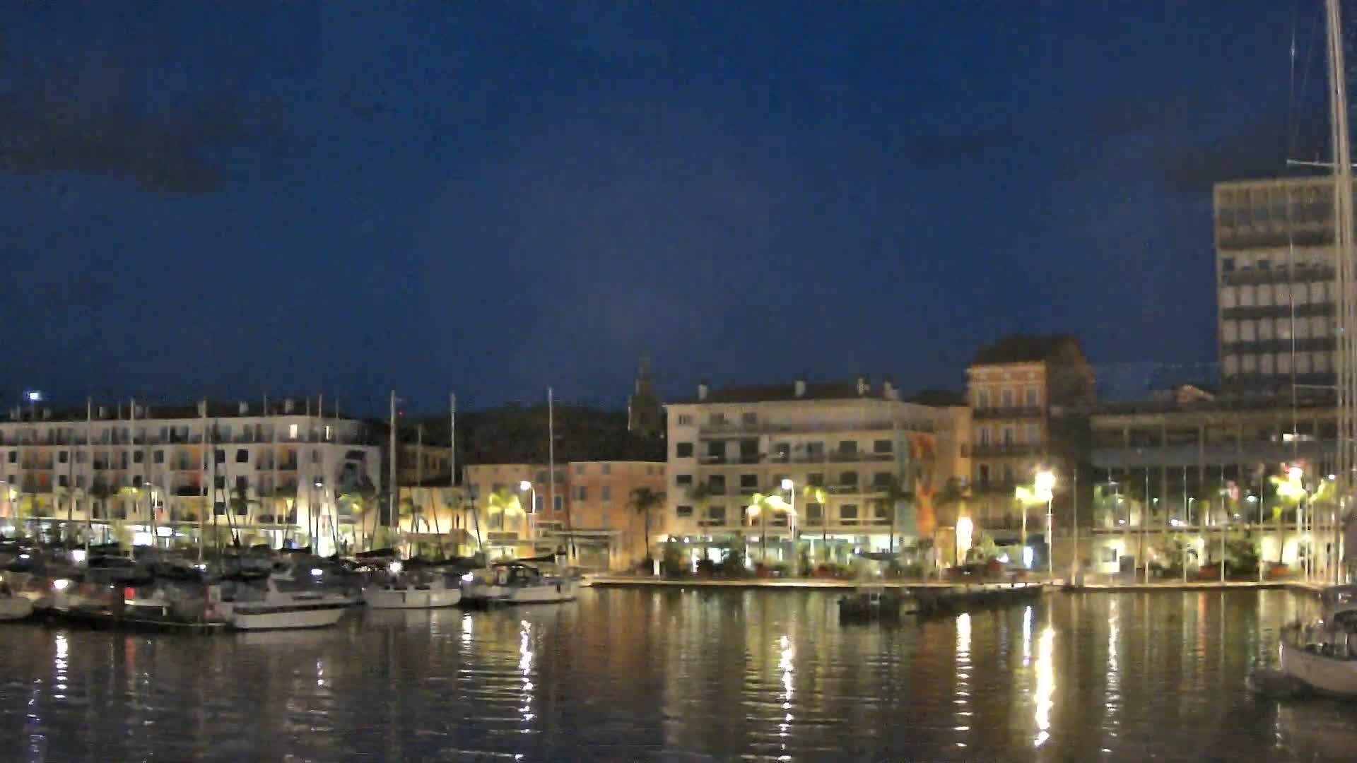 La Seyne-Sur-Mer & Toulon City View from La Seyne- Sur-Mer Port Live Cam - Toulon, Var, Provence-Alpes-Côte d’Azur, France