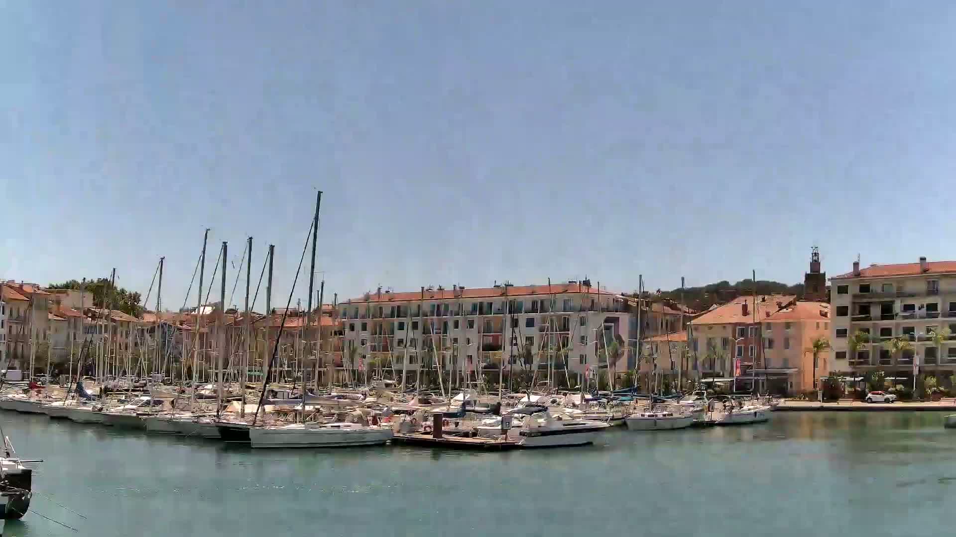 La Seyne-Sur-Mer & Toulon City View from La Seyne- Sur-Mer Port Live Cam - Toulon, Var, Provence-Alpes-Côte d’Azur, France