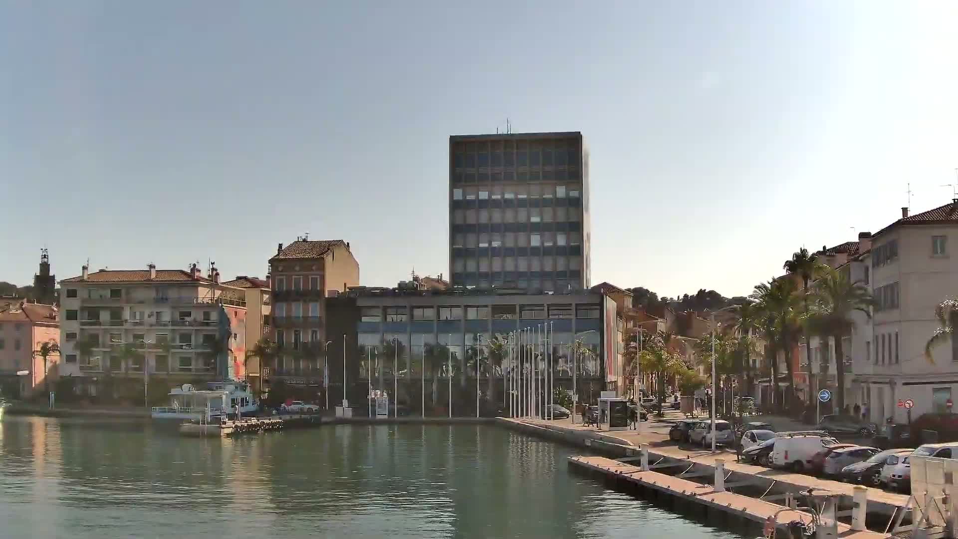 La Seyne-Sur-Mer & Toulon City View from La Seyne- Sur-Mer Port Live Cam - Toulon, Var, Provence-Alpes-Côte d’Azur, France