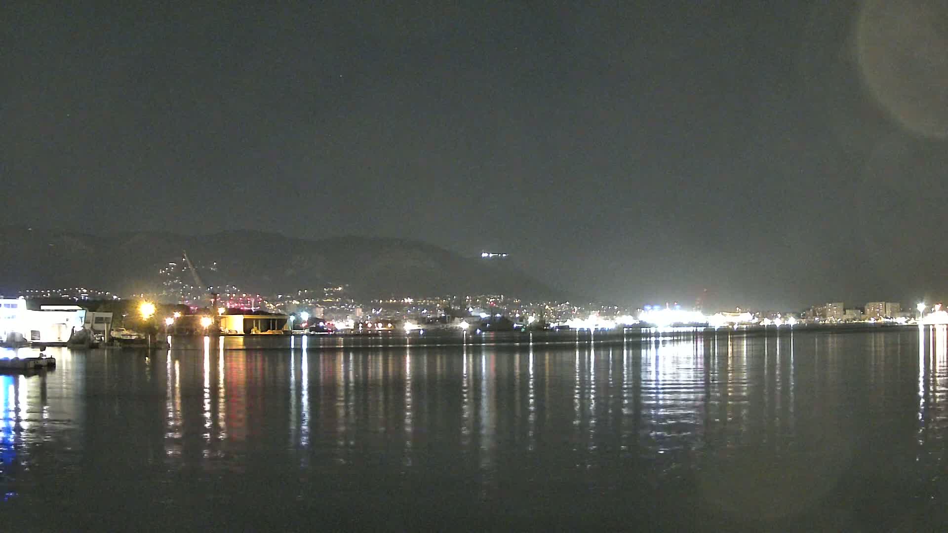 La Seyne-Sur-Mer & Toulon City View from La Seyne- Sur-Mer Port Live Cam - Toulon, Var, Provence-Alpes-Côte d’Azur, France