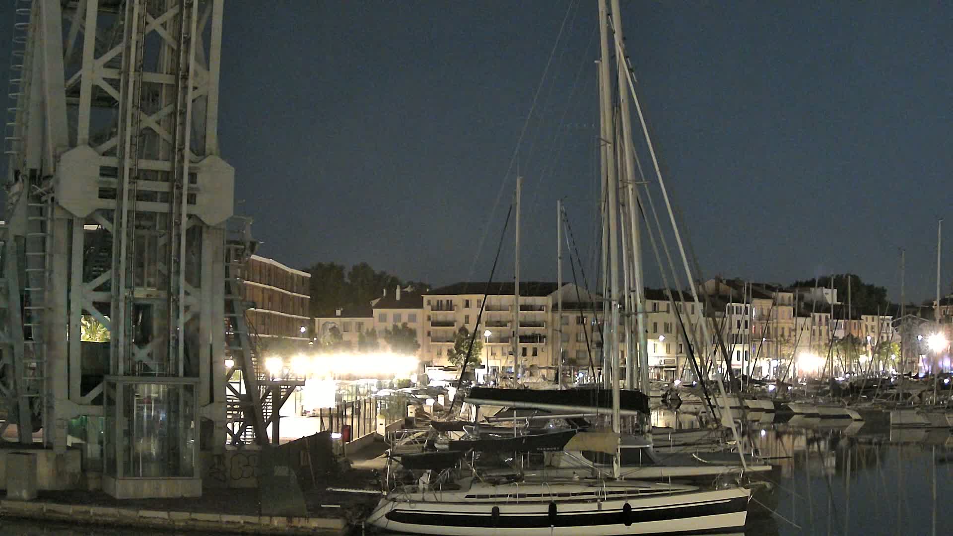 La Seyne-Sur-Mer & Toulon City View from La Seyne- Sur-Mer Port Live Cam - Toulon, Var, Provence-Alpes-Côte d’Azur, France