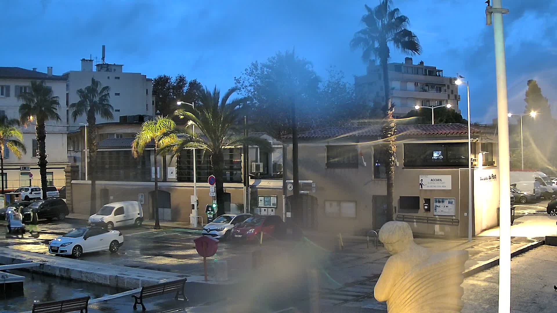 La Seyne-Sur-Mer & Toulon City View from La Seyne- Sur-Mer Port Live Cam - Toulon, Var, Provence-Alpes-Côte d’Azur, France