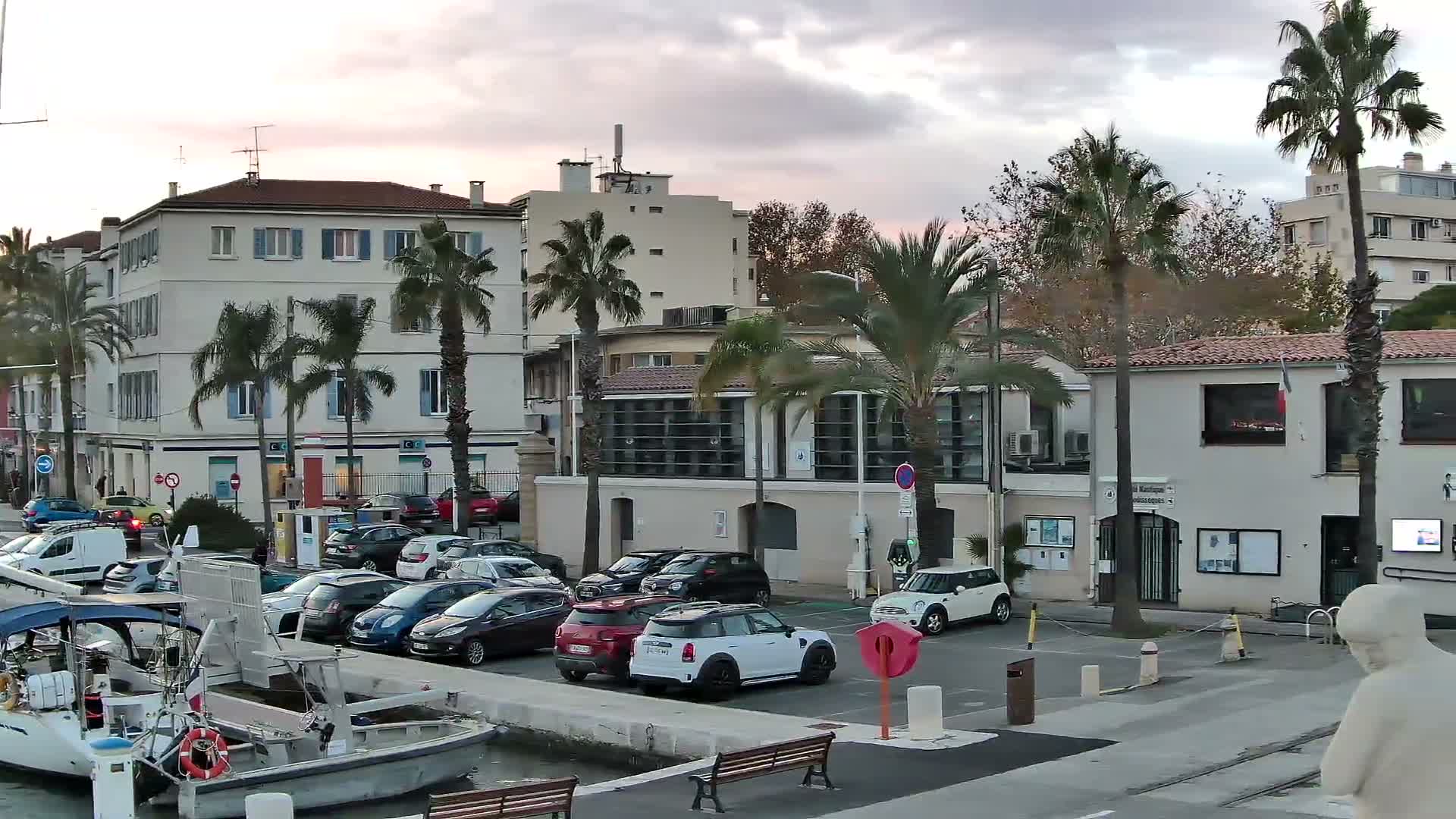 La Seyne-Sur-Mer & Toulon City View from La Seyne- Sur-Mer Port Live Cam - Toulon, Var, Provence-Alpes-Côte d’Azur, France