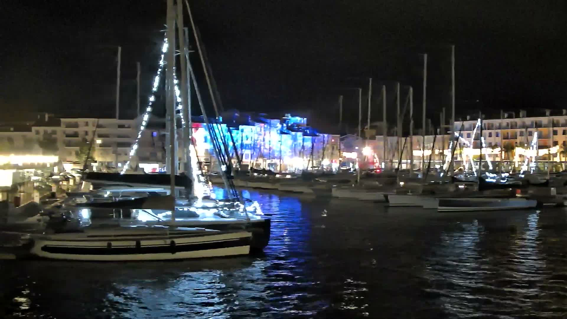 La Seyne-Sur-Mer & Toulon City View from La Seyne- Sur-Mer Port Live Cam - Toulon, Var, Provence-Alpes-Côte d’Azur, France