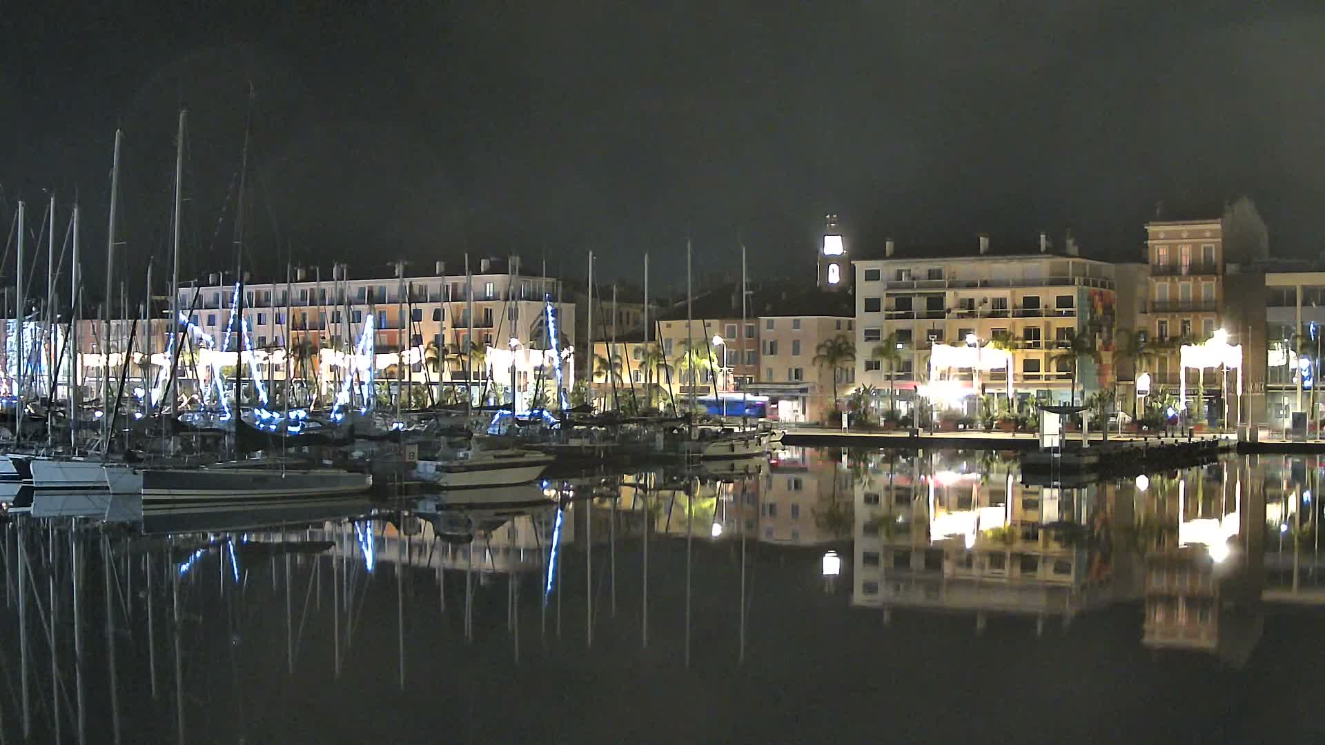 La Seyne-Sur-Mer & Toulon City View from La Seyne- Sur-Mer Port Live Cam - Toulon, Var, Provence-Alpes-Côte d’Azur, France