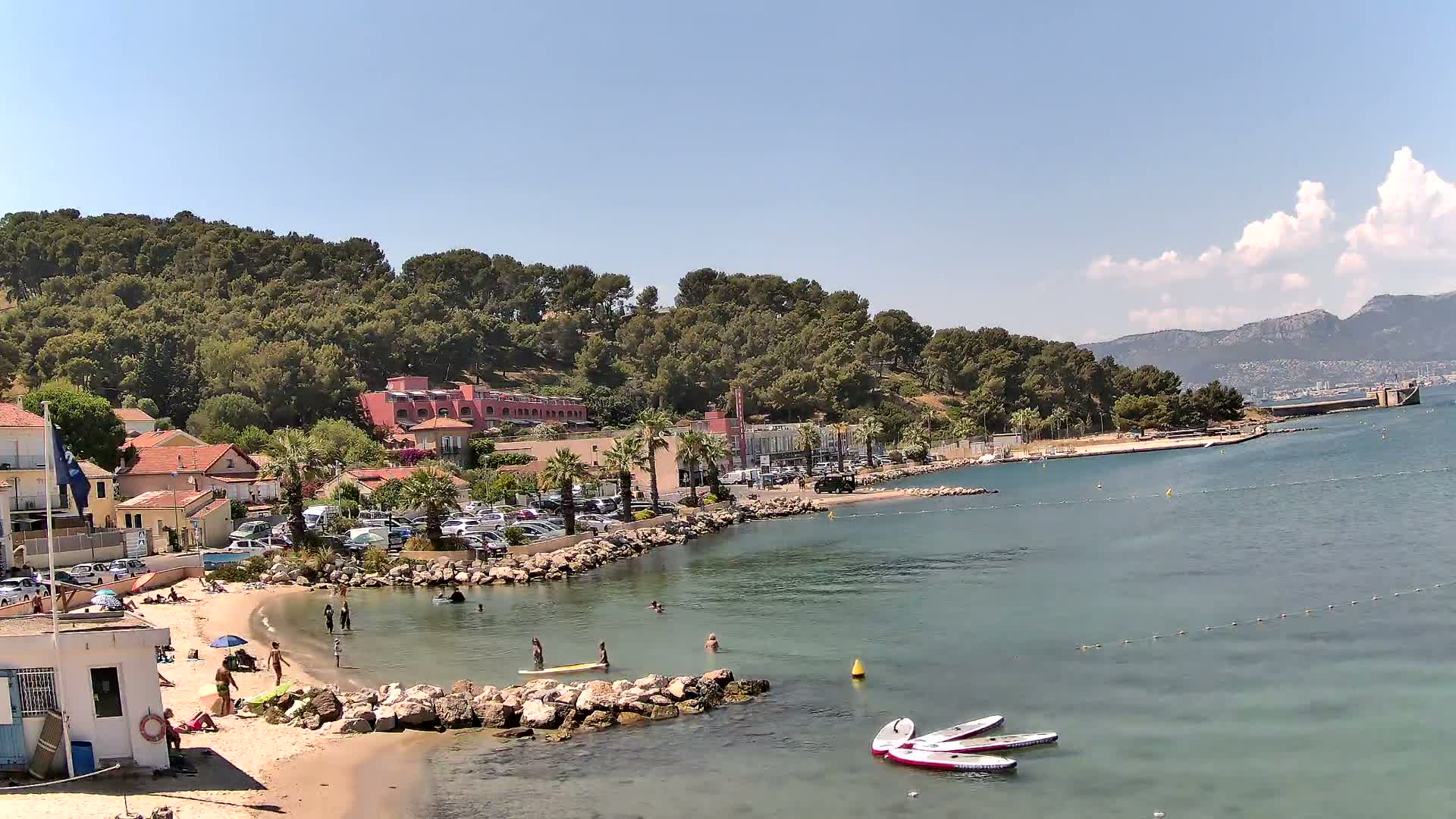 Port de plaisance de Saint-Mandrier-Sur-Mer & Plage de la Vieille/Plage du Canon Beach Live Cam - Toulon, Var, 	Provence-Alpes-Côte d’Azur, France
