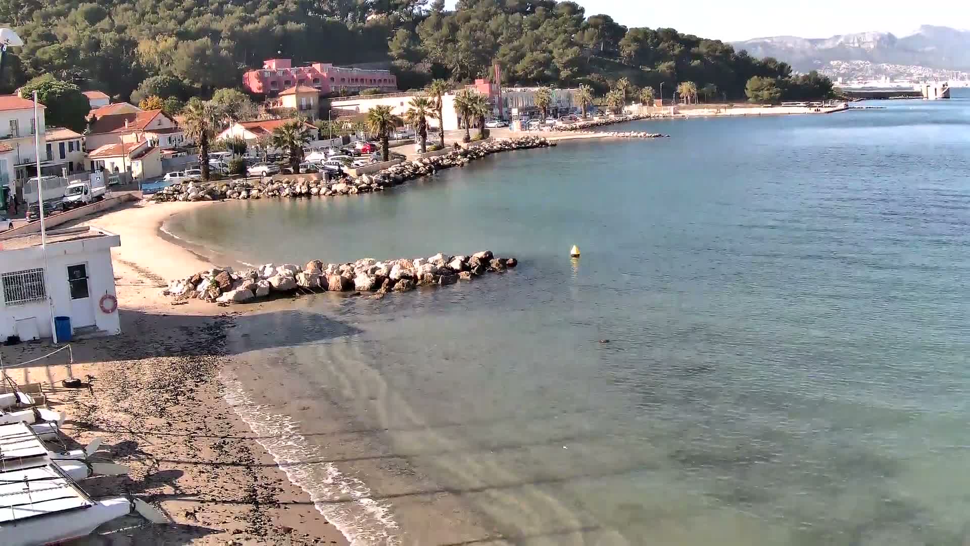 Port de plaisance de Saint-Mandrier-Sur-Mer & Plage de la Vieille/Plage du Canon Beach Live Cam - Toulon, Var, 	Provence-Alpes-Côte d’Azur, France
