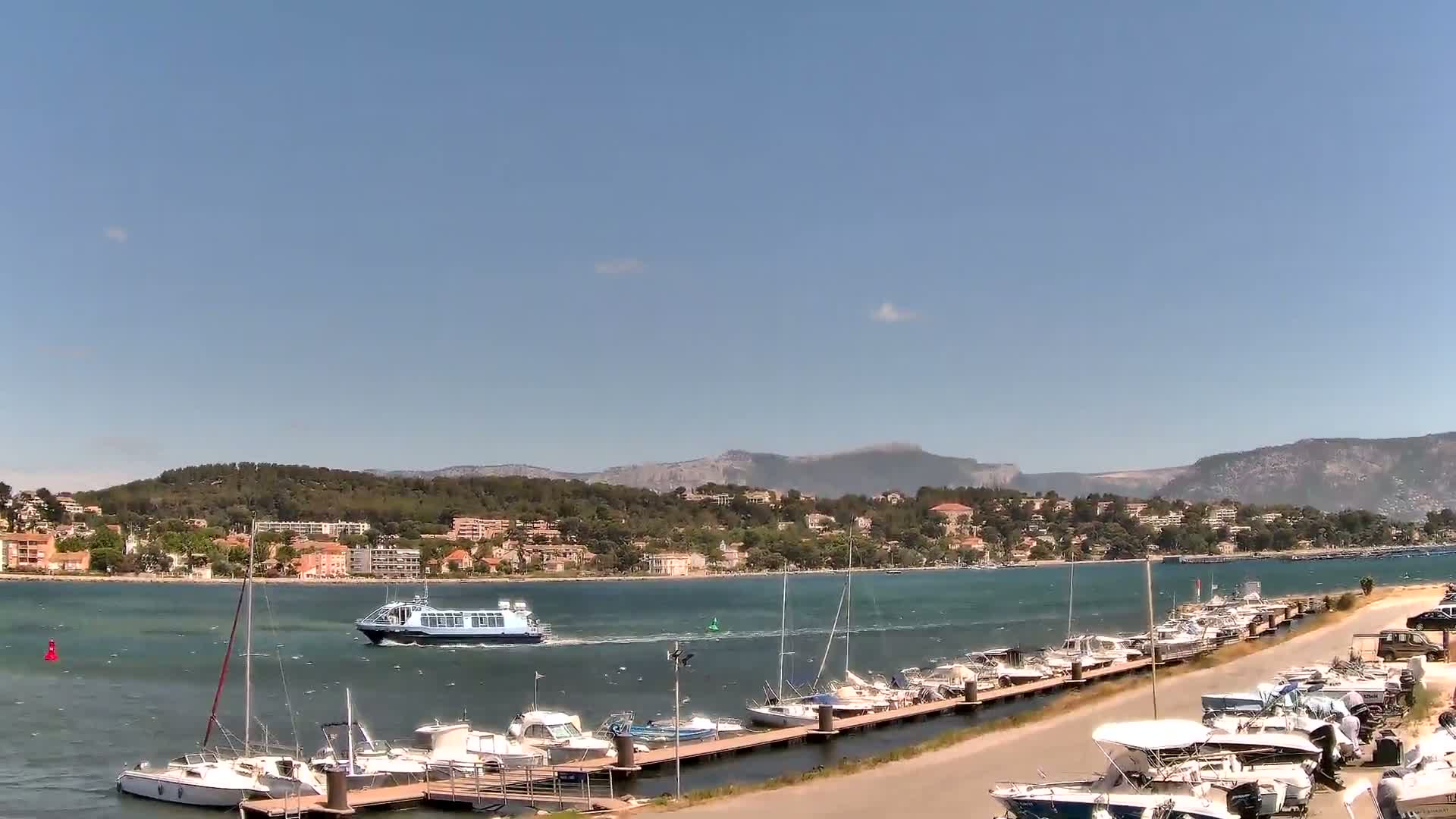 La Seyne-Sur-Mer & Toulon City View from Port du Lazaret View Live Cam - Toulon, Var, Provence-Alpes-Côte d’Azur, France