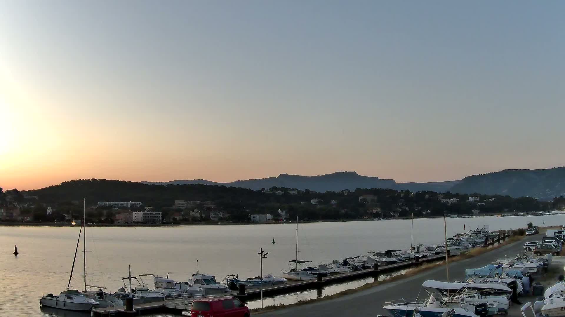 La Seyne-Sur-Mer & Toulon City View from Port du Lazaret View Live Cam - Toulon, Var, Provence-Alpes-Côte d’Azur, France