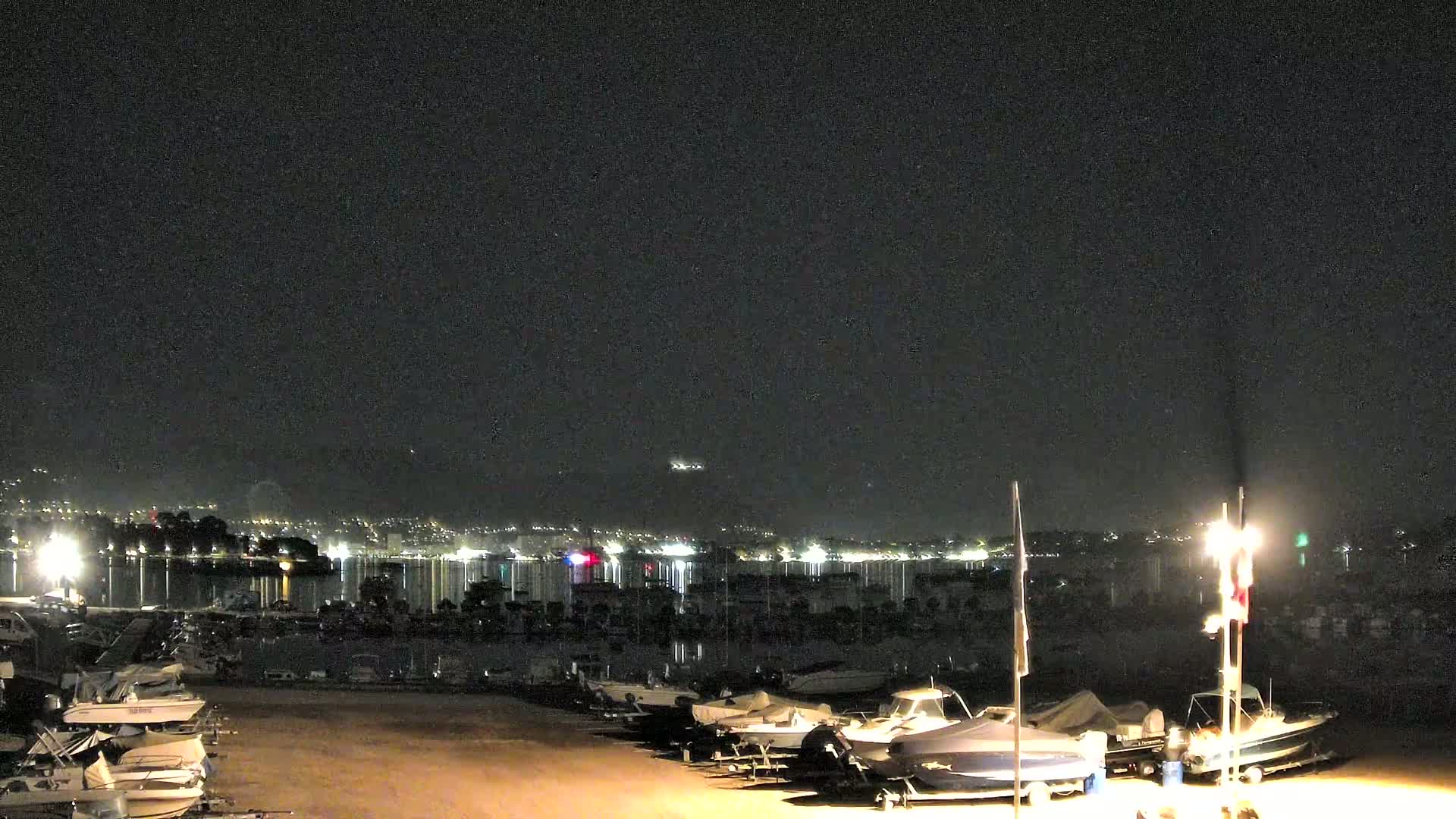 La Seyne-Sur-Mer & Toulon City View from Port du Lazaret View Live Cam - Toulon, Var, Provence-Alpes-Côte d’Azur, France