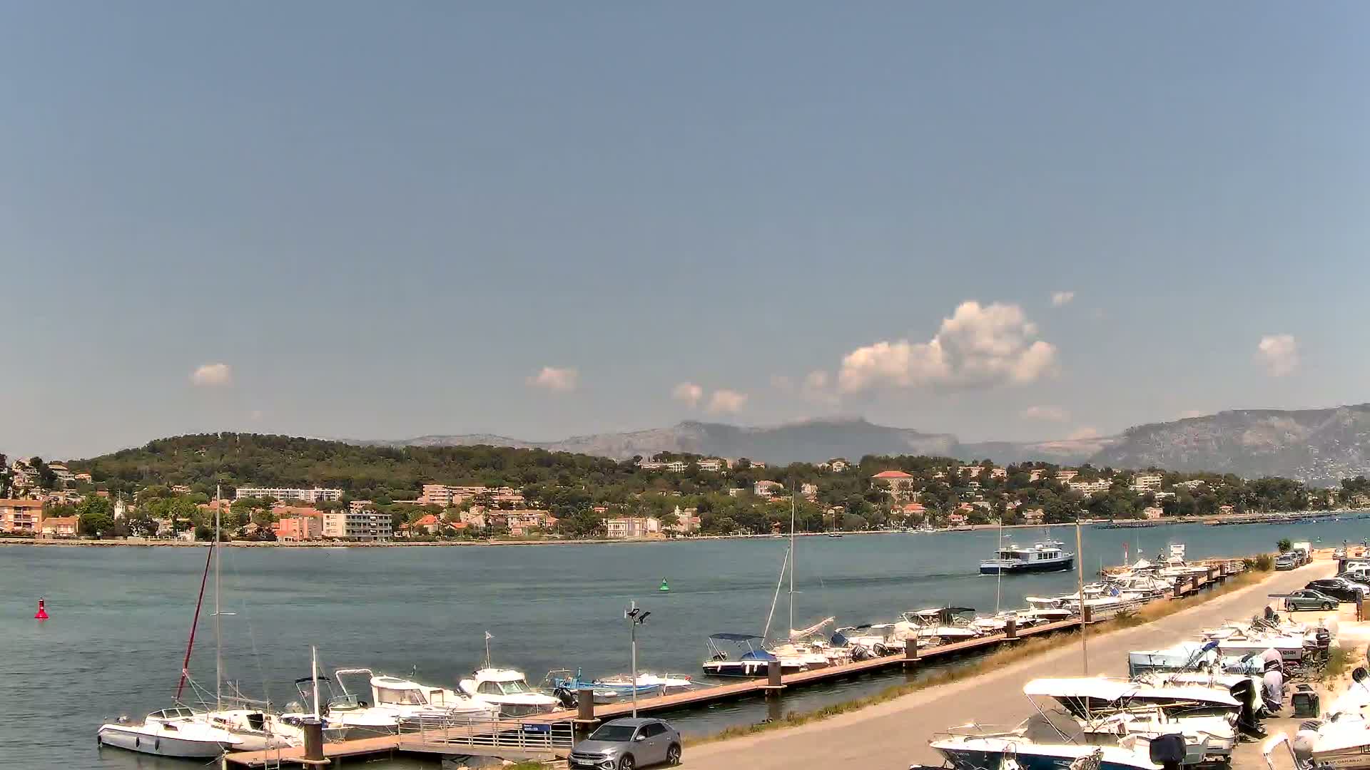 La Seyne-Sur-Mer & Toulon City View from Port du Lazaret View Live Cam - Toulon, Var, Provence-Alpes-Côte d’Azur, France