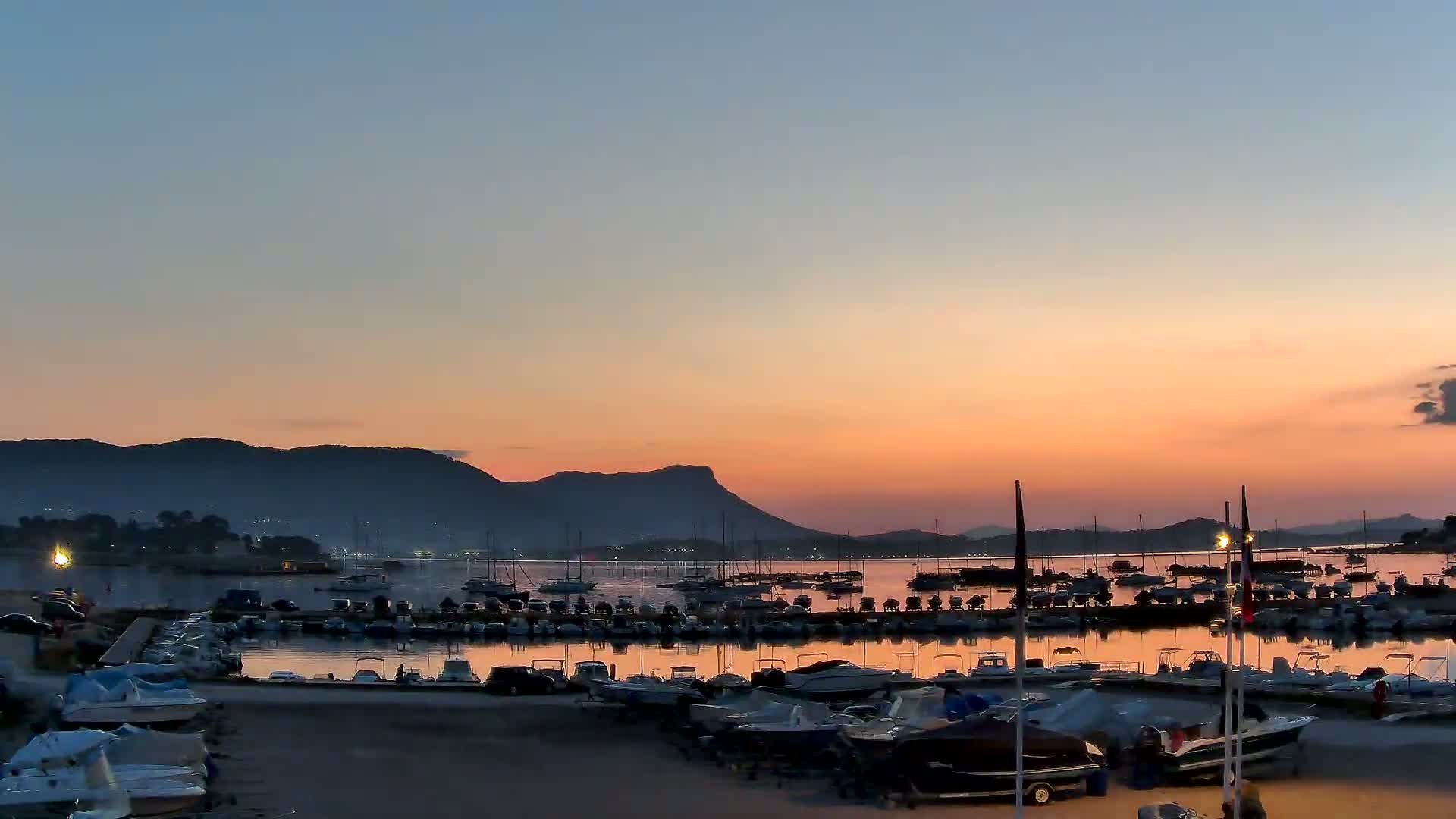 La Seyne-Sur-Mer & Toulon City View from Port du Lazaret View Live Cam - Toulon, Var, Provence-Alpes-Côte d’Azur, France