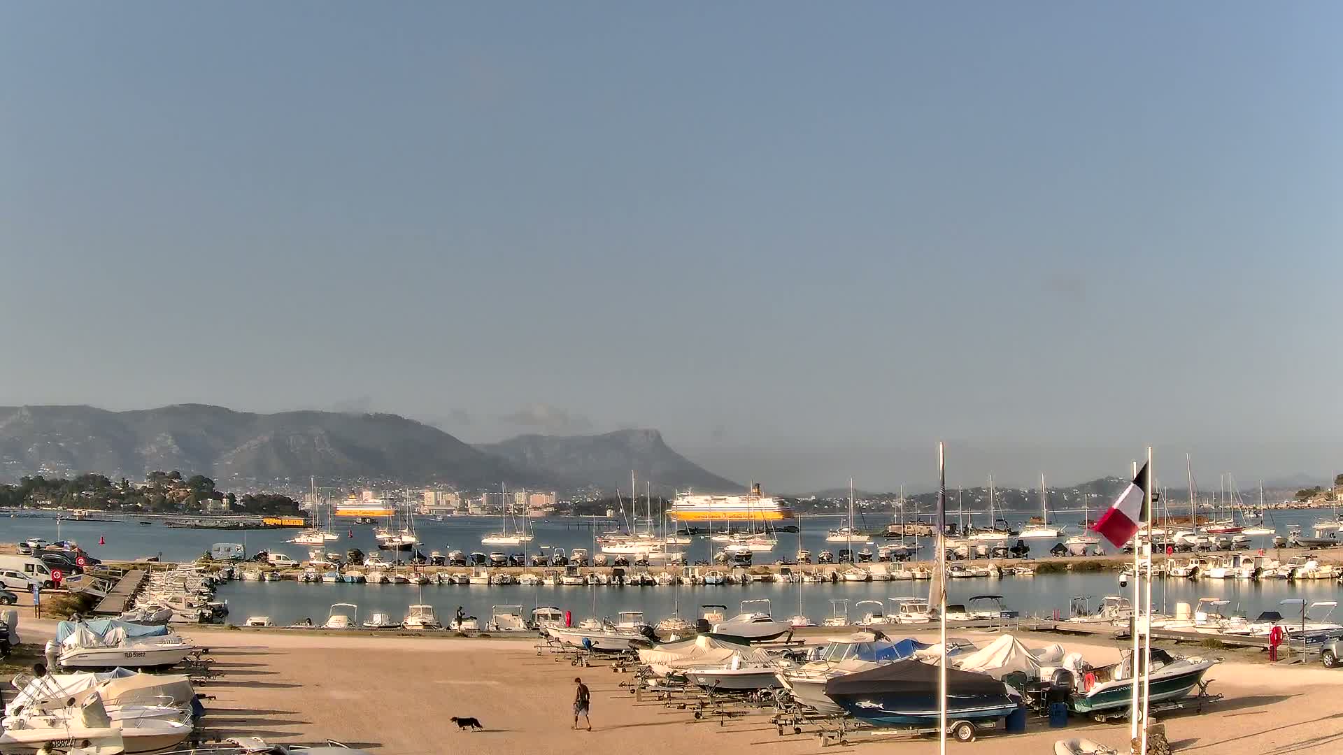 La Seyne-Sur-Mer & Toulon City View from Port du Lazaret View Live Cam - Toulon, Var, Provence-Alpes-Côte d’Azur, France