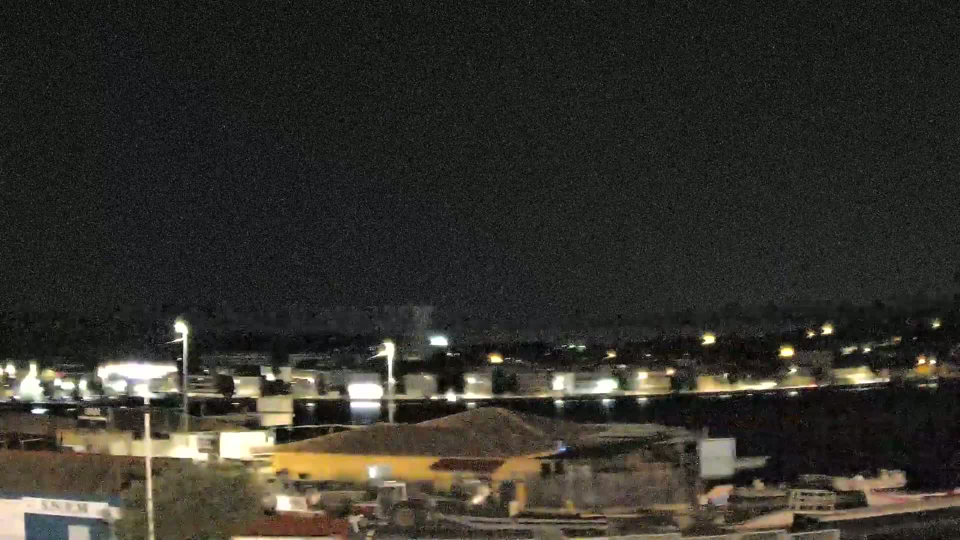 La Seyne-Sur-Mer & Toulon City View from Port du Lazaret View Live Cam - Toulon, Var, Provence-Alpes-Côte d’Azur, France