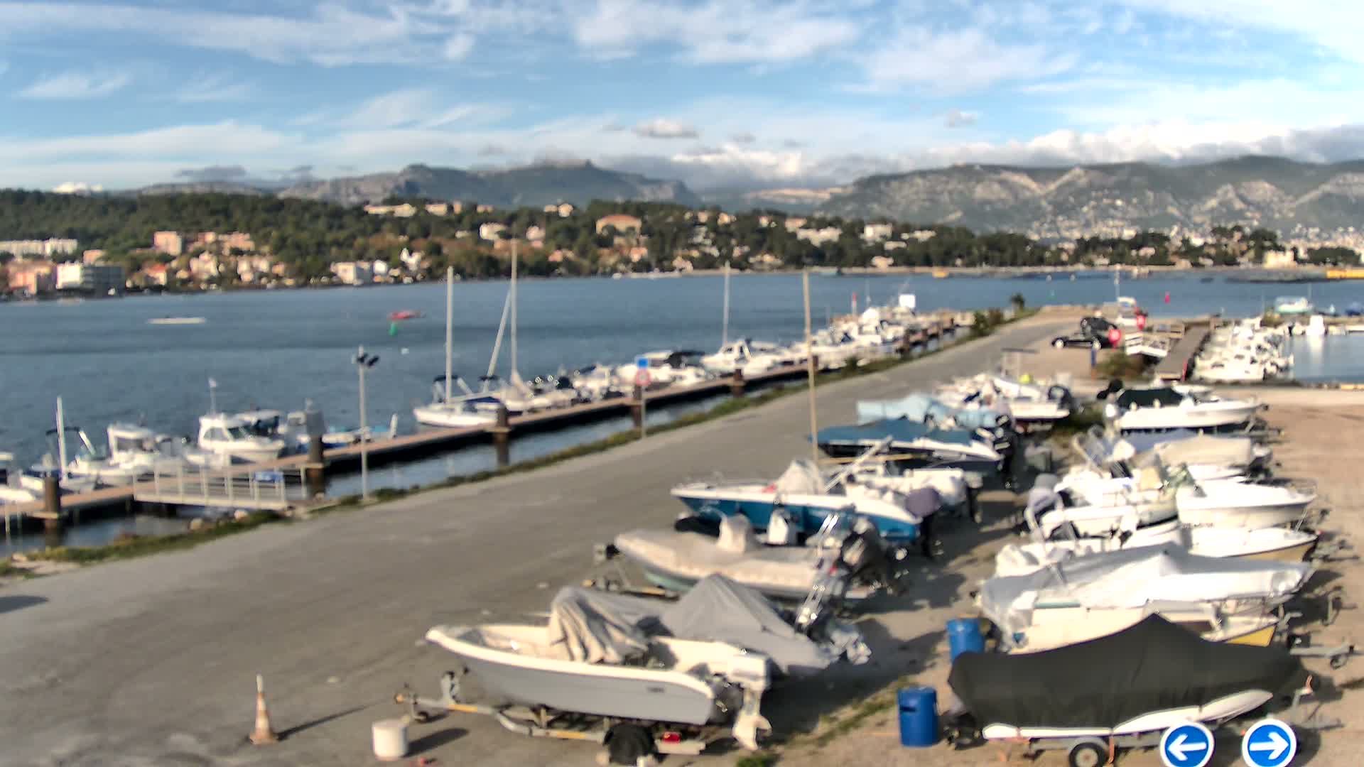 La Seyne-Sur-Mer & Toulon City View from Port du Lazaret View Live Cam - Toulon, Var, Provence-Alpes-Côte d’Azur, France