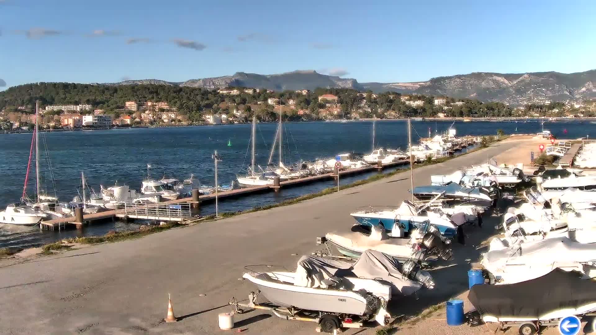 La Seyne-Sur-Mer & Toulon City View from Port du Lazaret View Live Cam - Toulon, Var, Provence-Alpes-Côte d’Azur, France