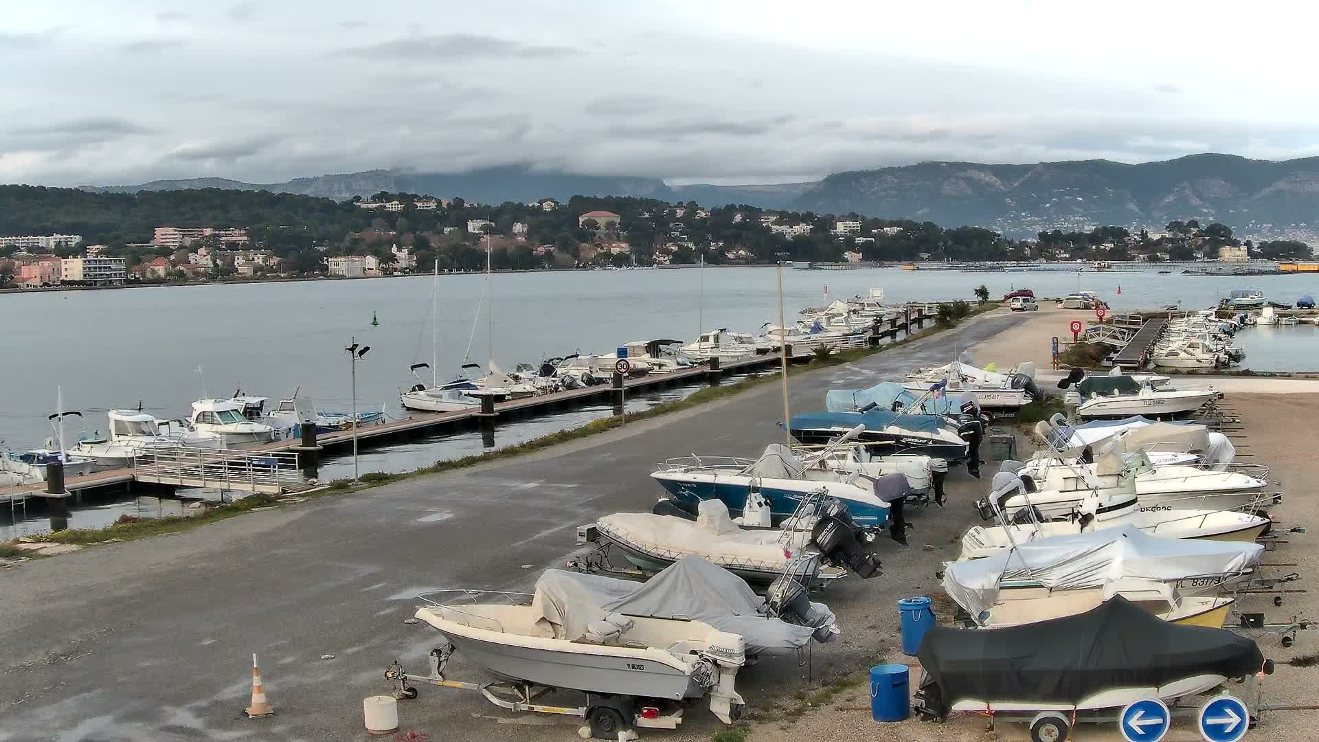 La Seyne-Sur-Mer & Toulon City View from Port du Lazaret View Live Cam - Toulon, Var, Provence-Alpes-Côte d’Azur, France