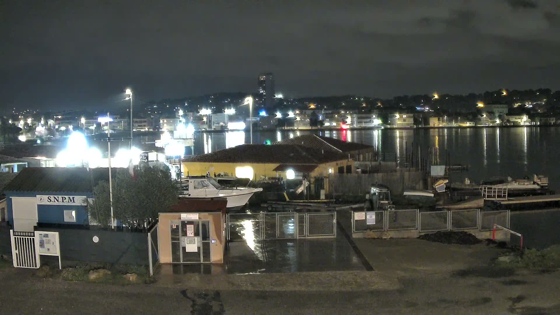La Seyne-Sur-Mer & Toulon City View from Port du Lazaret View Live Cam - Toulon, Var, Provence-Alpes-Côte d’Azur, France