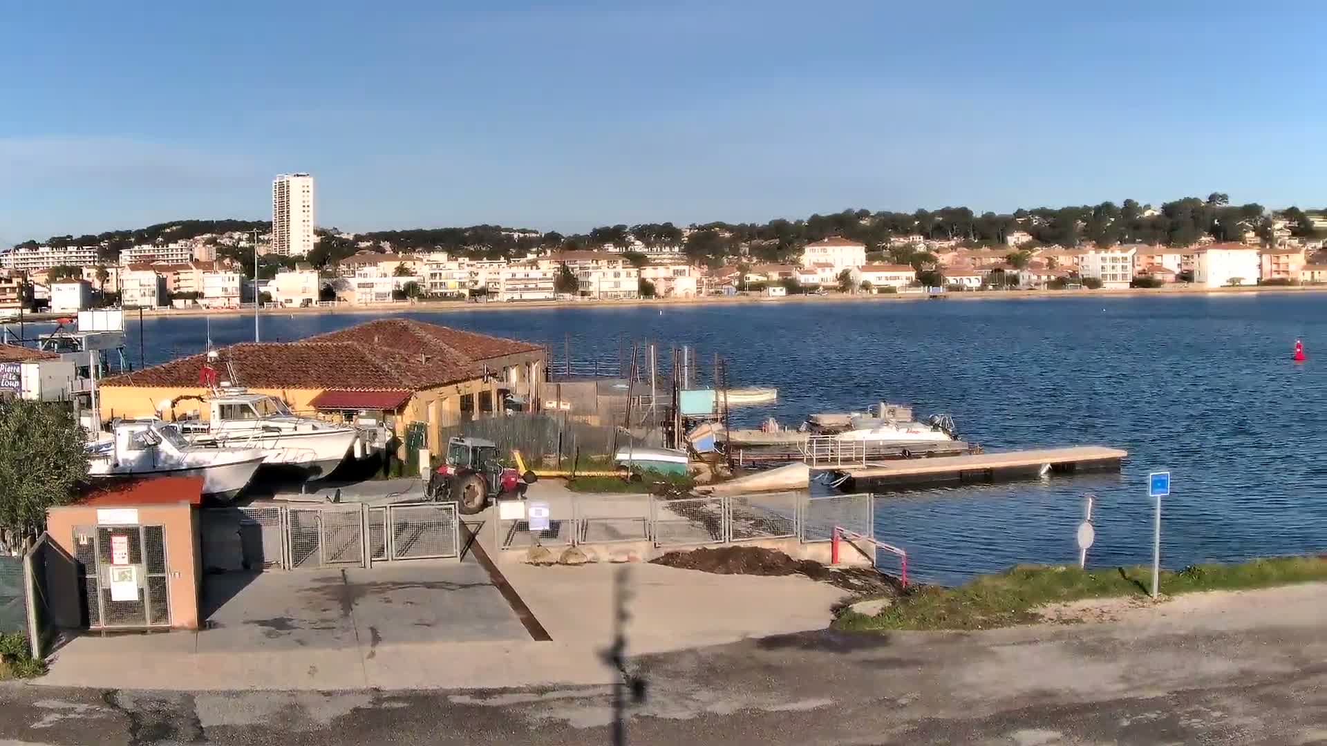 La Seyne-Sur-Mer & Toulon City View from Port du Lazaret View Live Cam - Toulon, Var, Provence-Alpes-Côte d’Azur, France