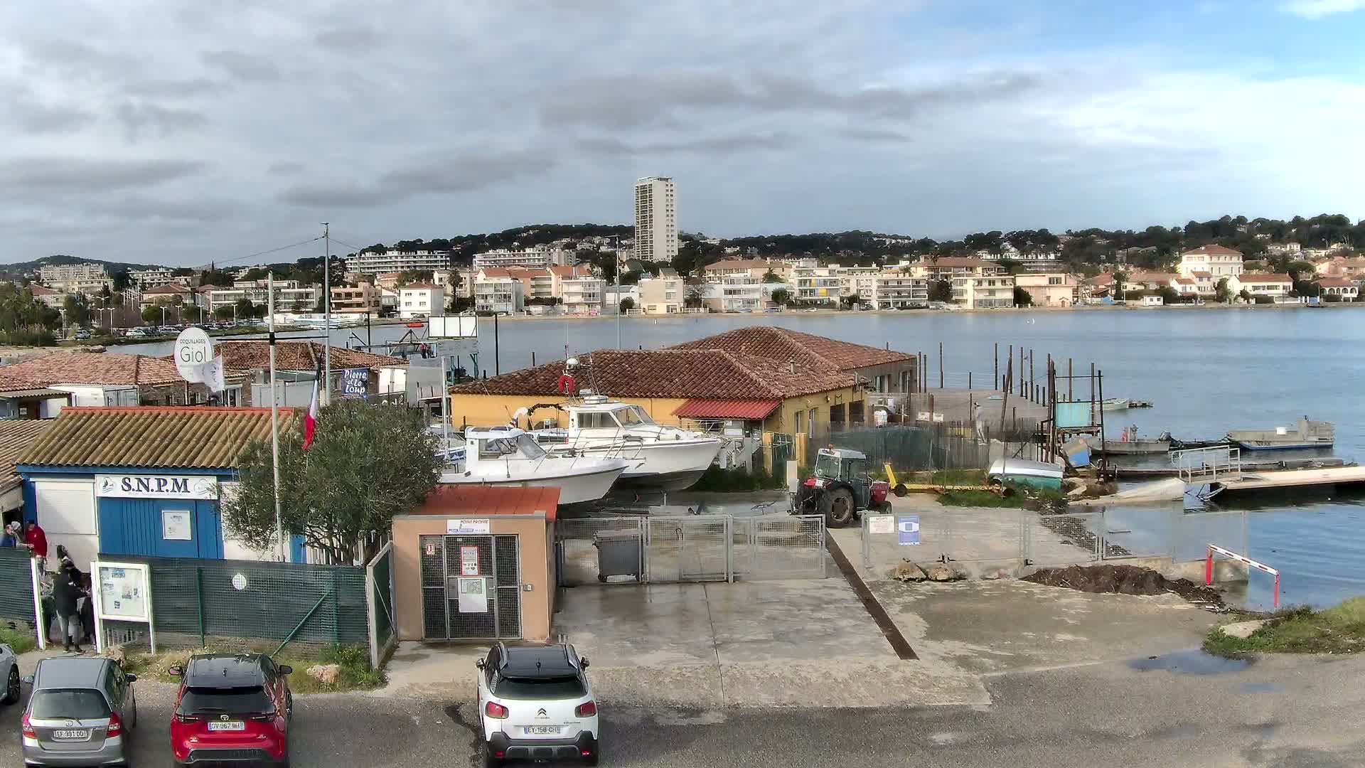 La Seyne-Sur-Mer & Toulon City View from Port du Lazaret View Live Cam - Toulon, Var, Provence-Alpes-Côte d’Azur, France