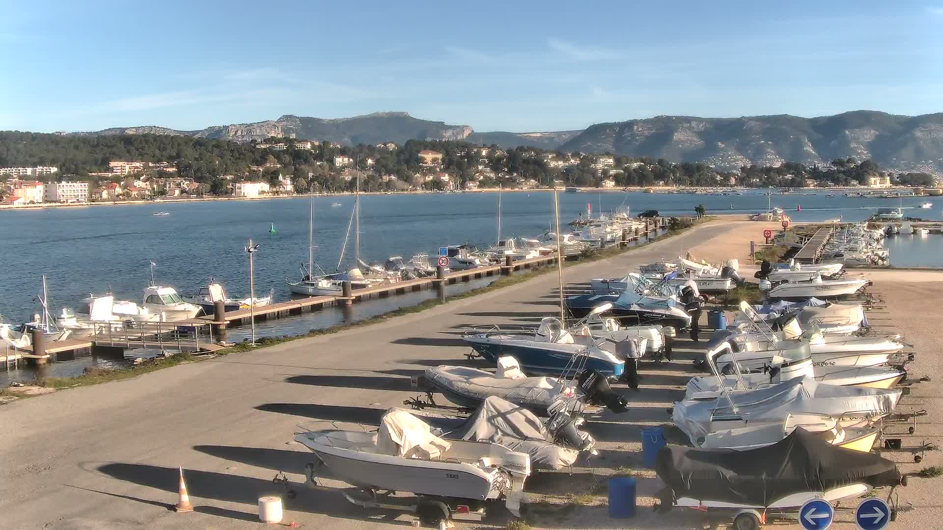 La Seyne-Sur-Mer & Toulon City View from Port du Lazaret View Live Cam - Toulon, Var, Provence-Alpes-Côte d’Azur, France