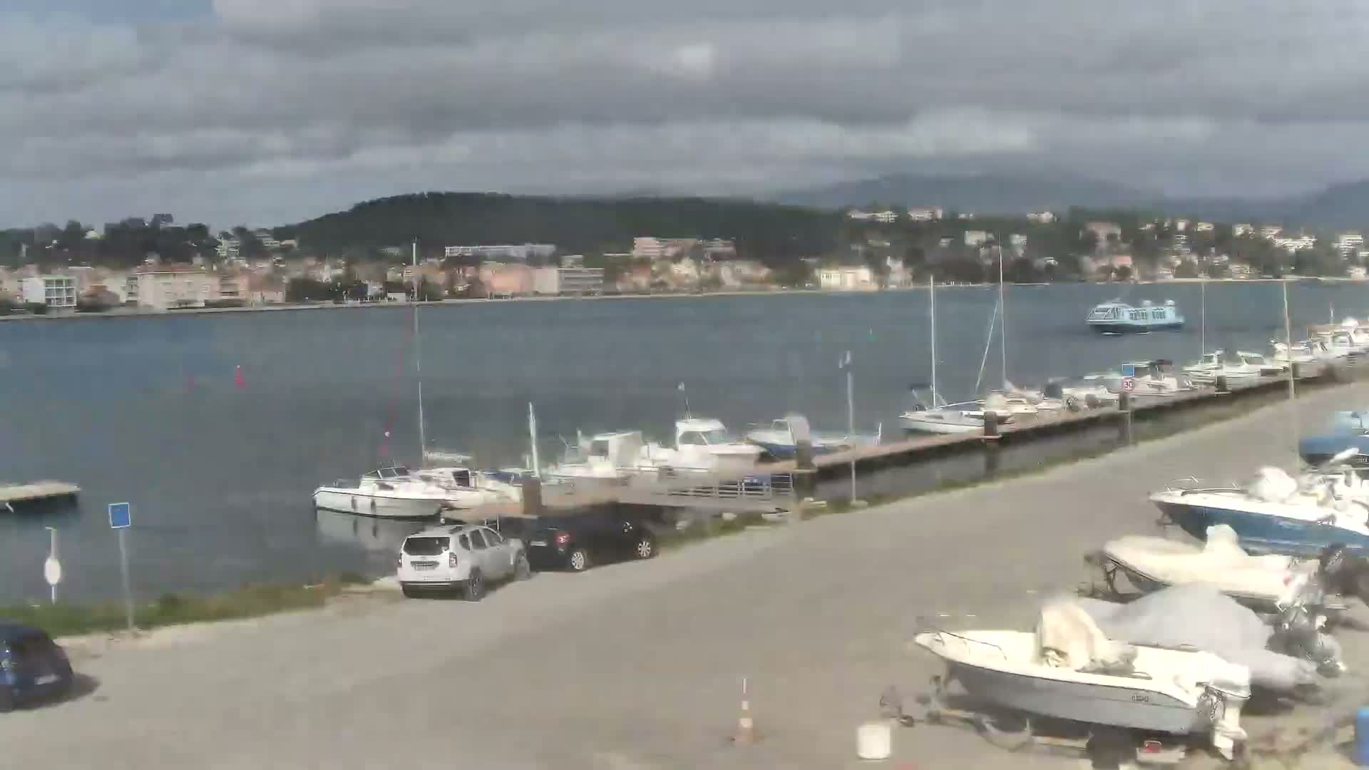 La Seyne-Sur-Mer & Toulon City View from Port du Lazaret View Live Cam - Toulon, Var, Provence-Alpes-Côte d’Azur, France