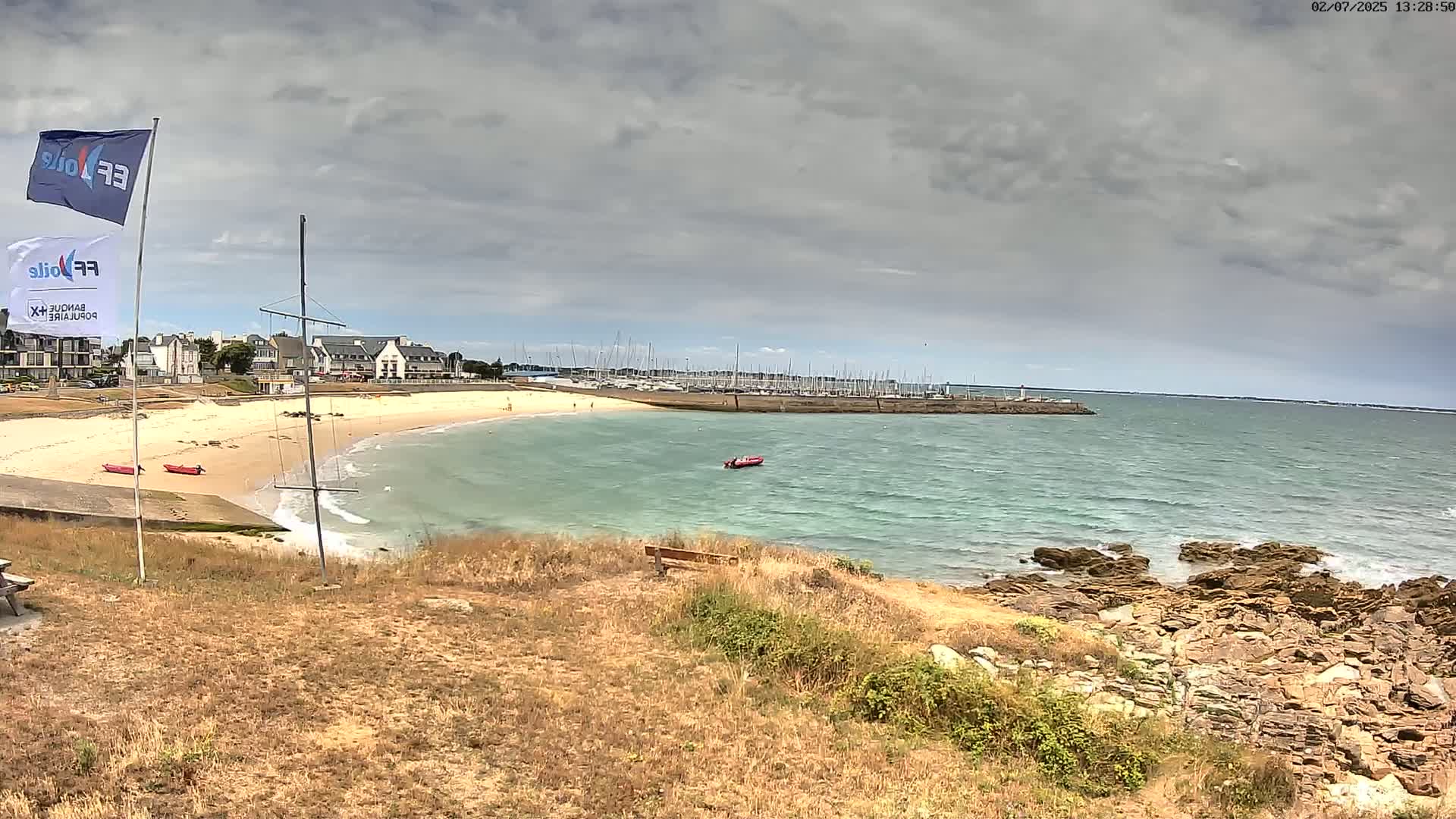 Quiberon, ASNQ & Plage du Porigo Beach Live Cam - Lorient, Morbihan, Bretagne, France