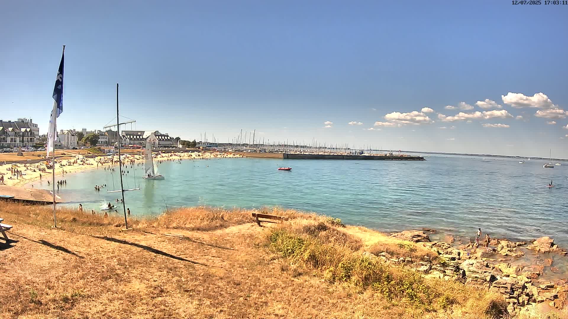 Quiberon, ASNQ & Plage du Porigo Beach Live Cam - Lorient, Morbihan, Bretagne, France