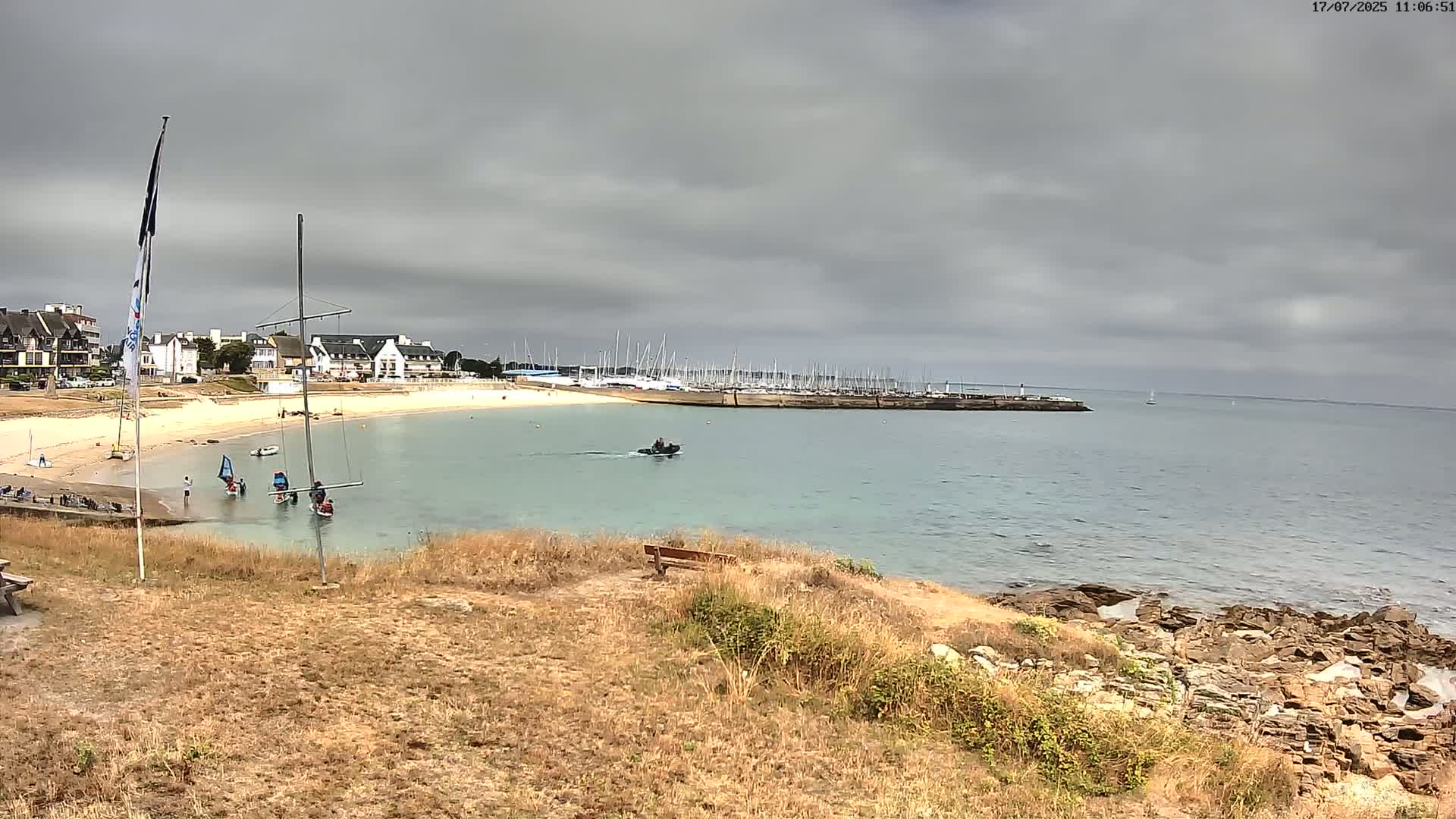 Quiberon, ASNQ & Plage du Porigo Beach Live Cam - Lorient, Morbihan, Bretagne, France