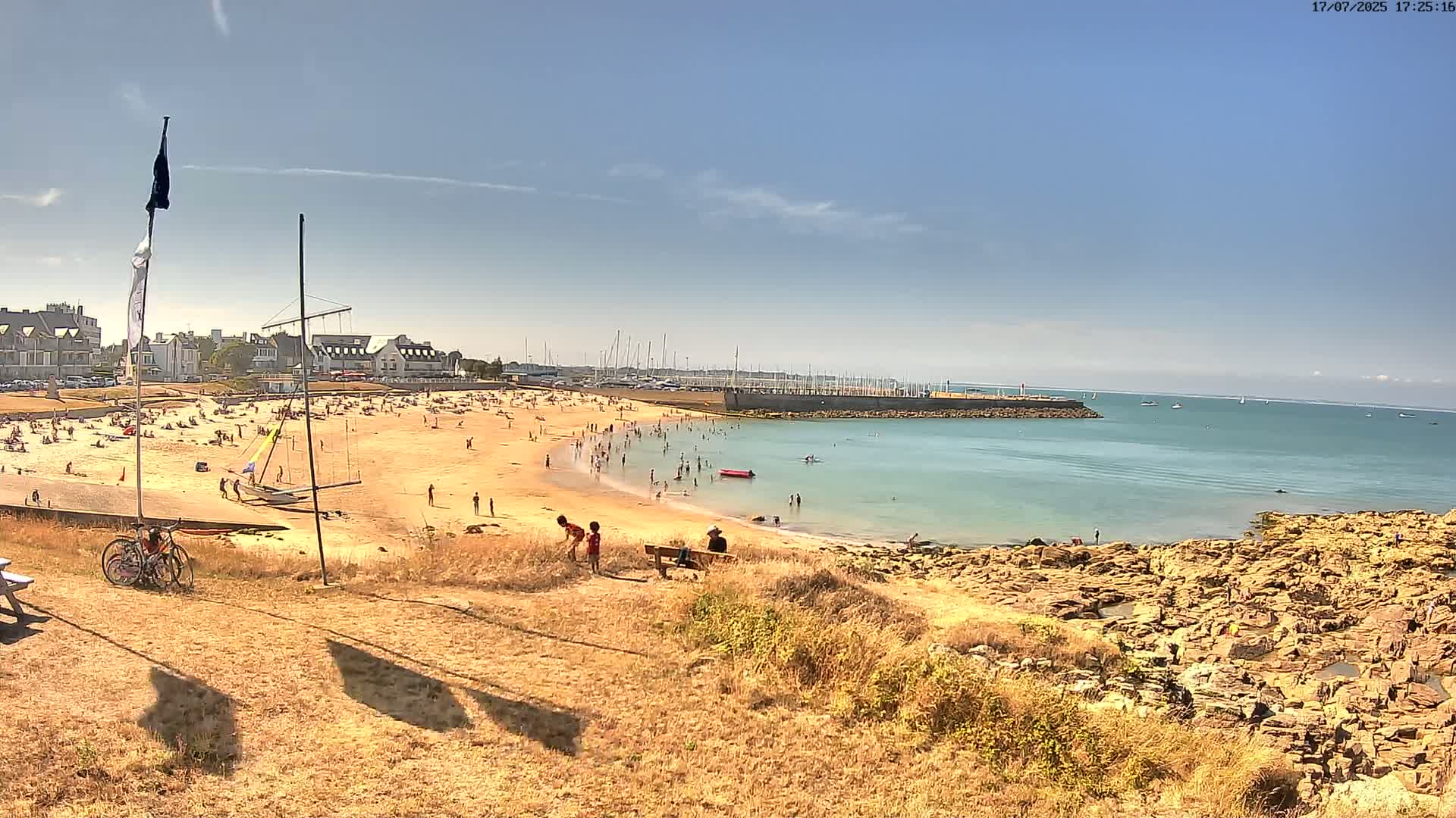 Quiberon, ASNQ & Plage du Porigo Beach Live Cam - Lorient, Morbihan, Bretagne, France