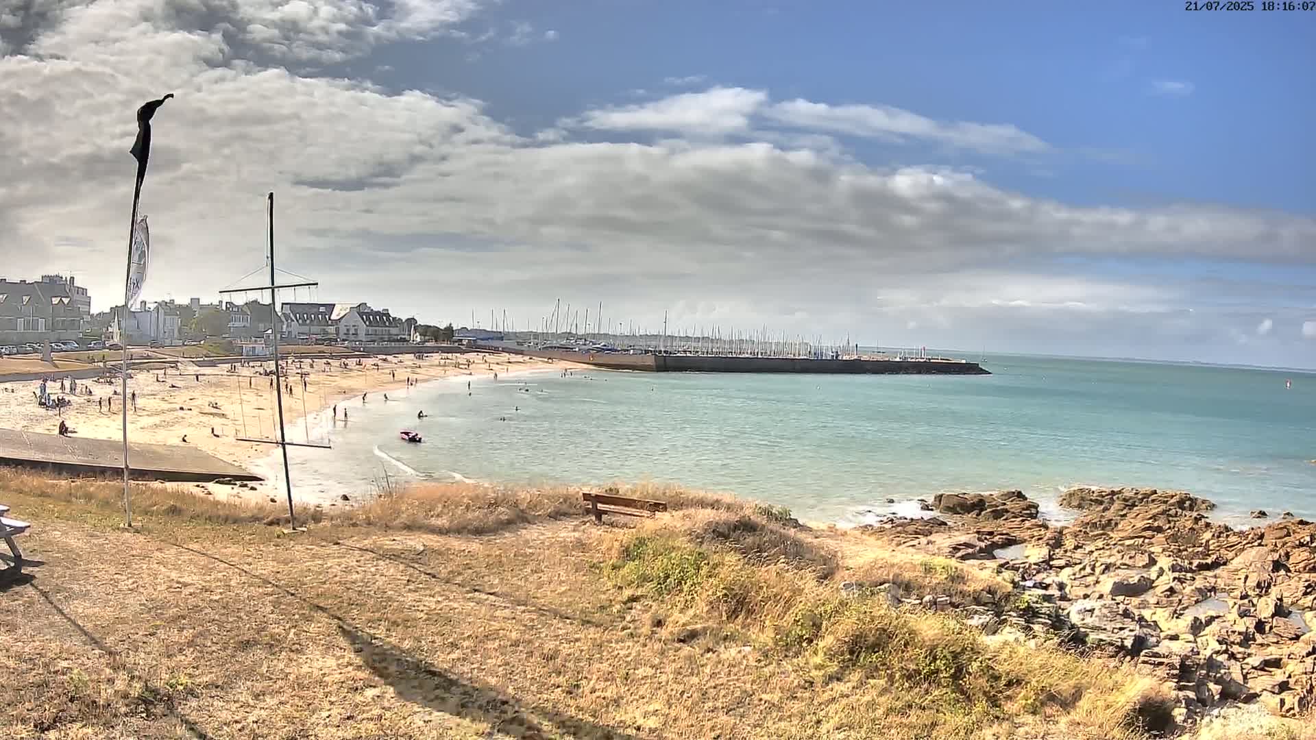 Quiberon, ASNQ & Plage du Porigo Beach Live Cam - Lorient, Morbihan, Bretagne, France