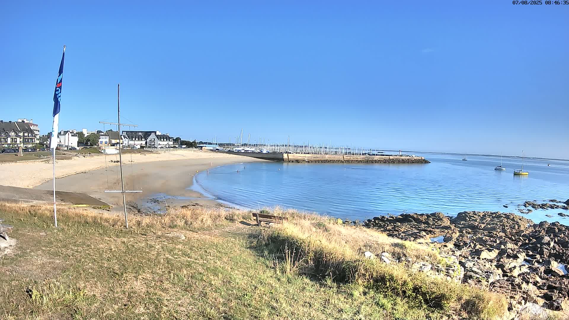 Quiberon, ASNQ & Plage du Porigo Beach Live Cam - Lorient, Morbihan, Bretagne, France