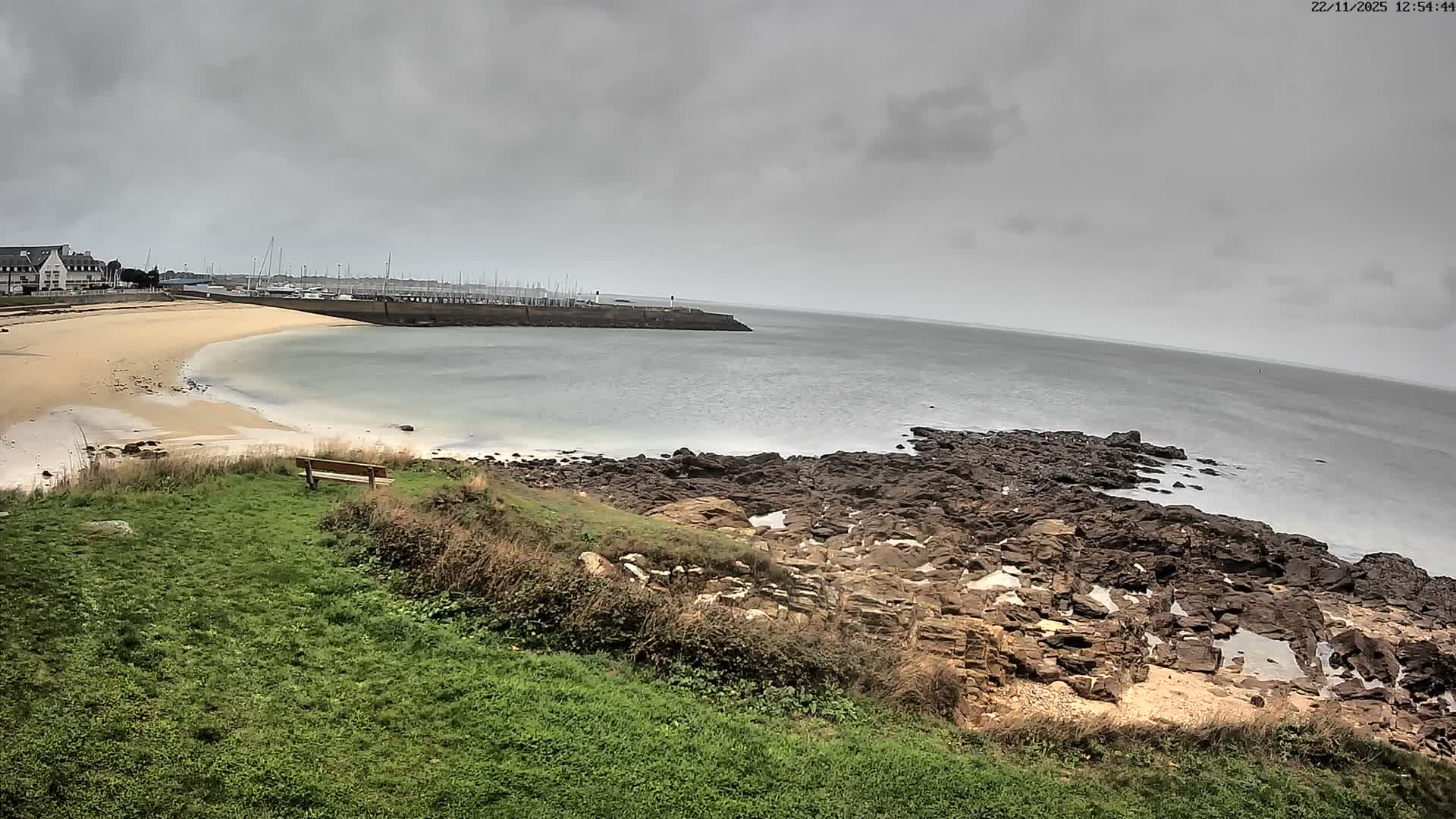 Quiberon, ASNQ & Plage du Porigo Beach Live Cam - Lorient, Morbihan, Bretagne, France