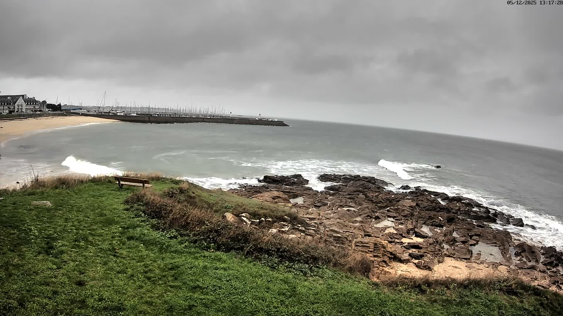 Quiberon, ASNQ & Plage du Porigo Beach Live Cam - Lorient, Morbihan, Bretagne, France