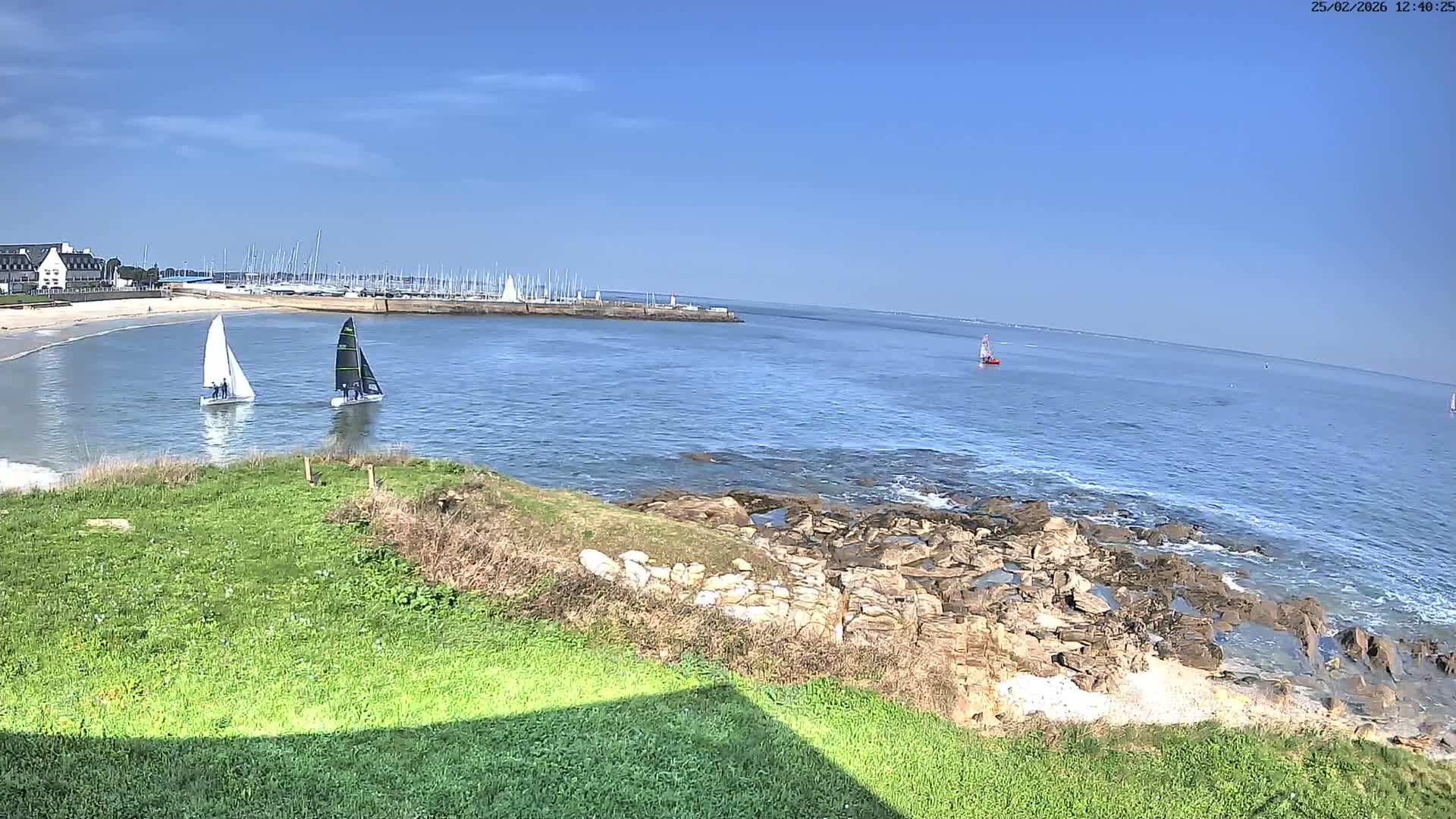 Quiberon, ASNQ & Plage du Porigo Beach Live Cam - Lorient, Morbihan, Bretagne, France