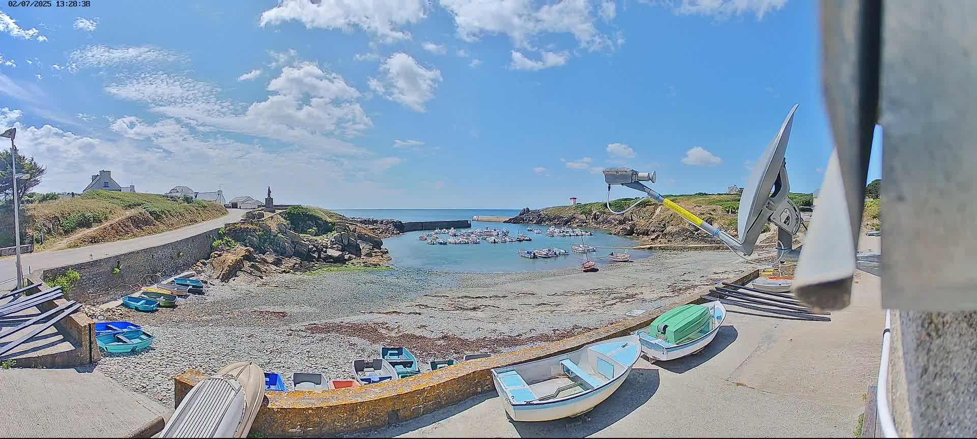 Plouhinec, Pors Poulhan Port Live Cam - Quimper, Finistère, Bretagne, France