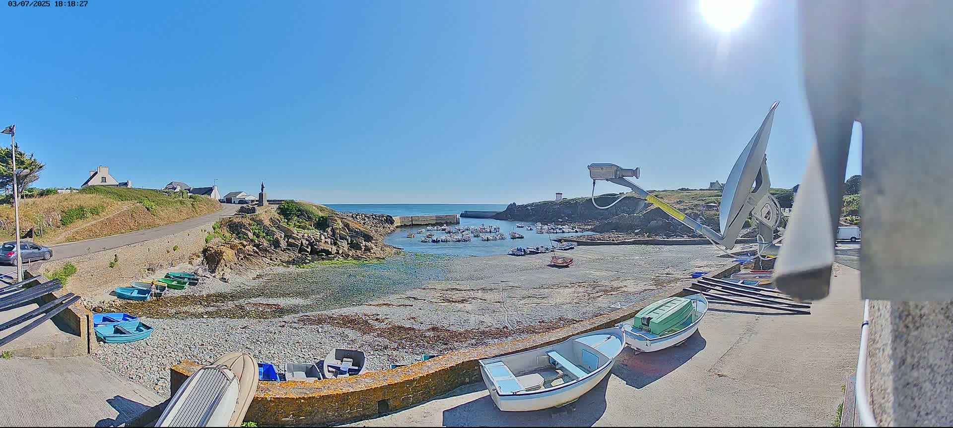 Plouhinec, Pors Poulhan Port Live Cam - Quimper, Finistère, Bretagne, France