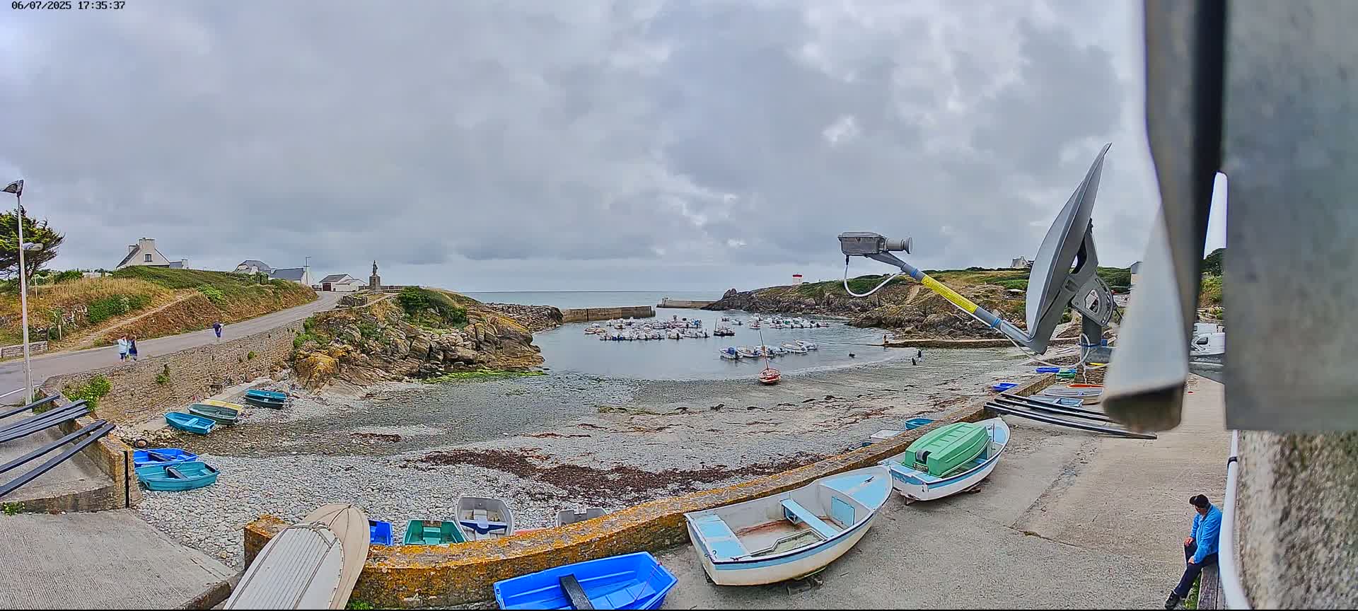 Plouhinec, Pors Poulhan Port Live Cam - Quimper, Finistère, Bretagne, France