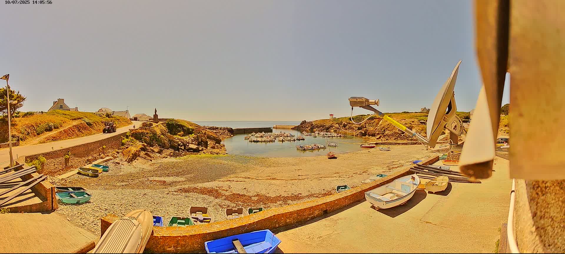Plouhinec, Pors Poulhan Port Live Cam - Quimper, Finistère, Bretagne, France