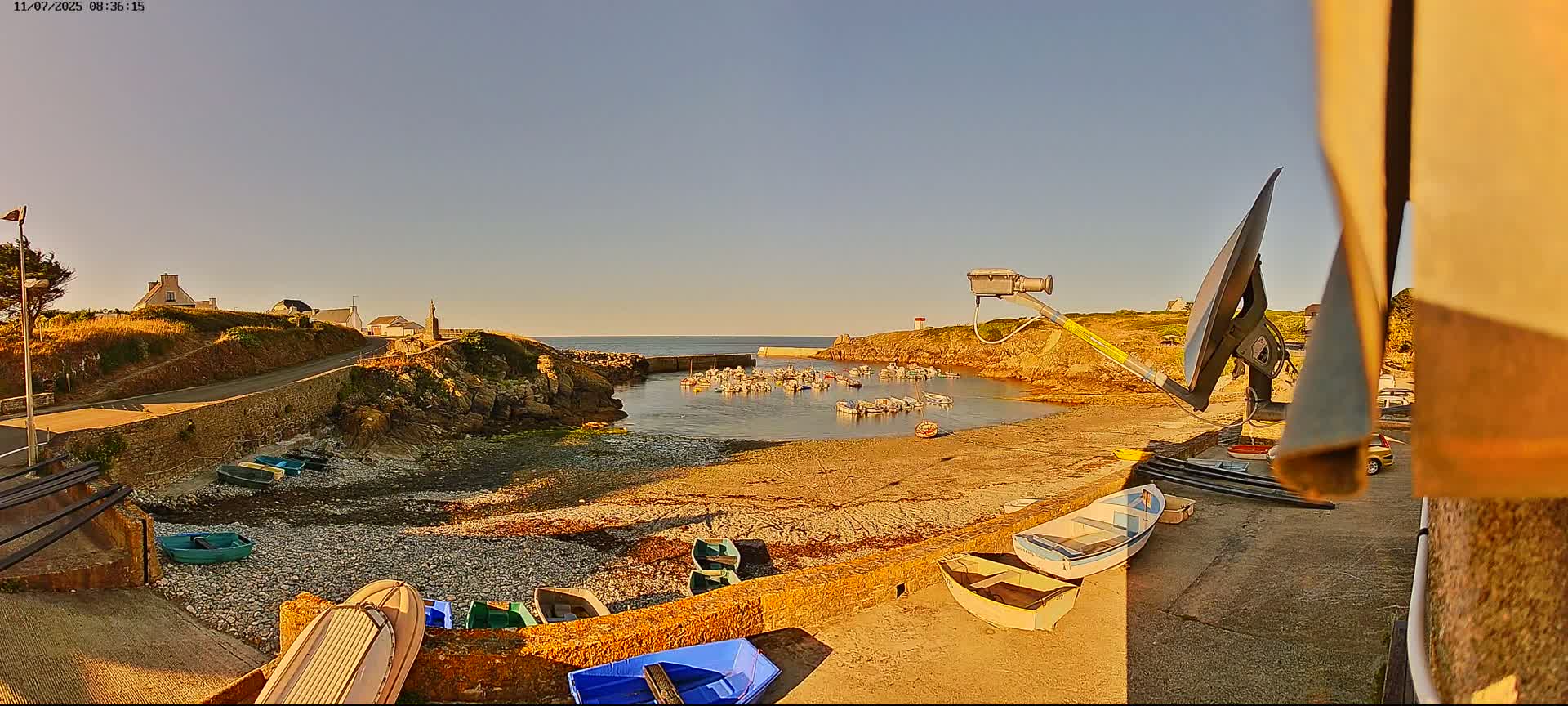 Plouhinec, Pors Poulhan Port Live Cam - Quimper, Finistère, Bretagne, France
